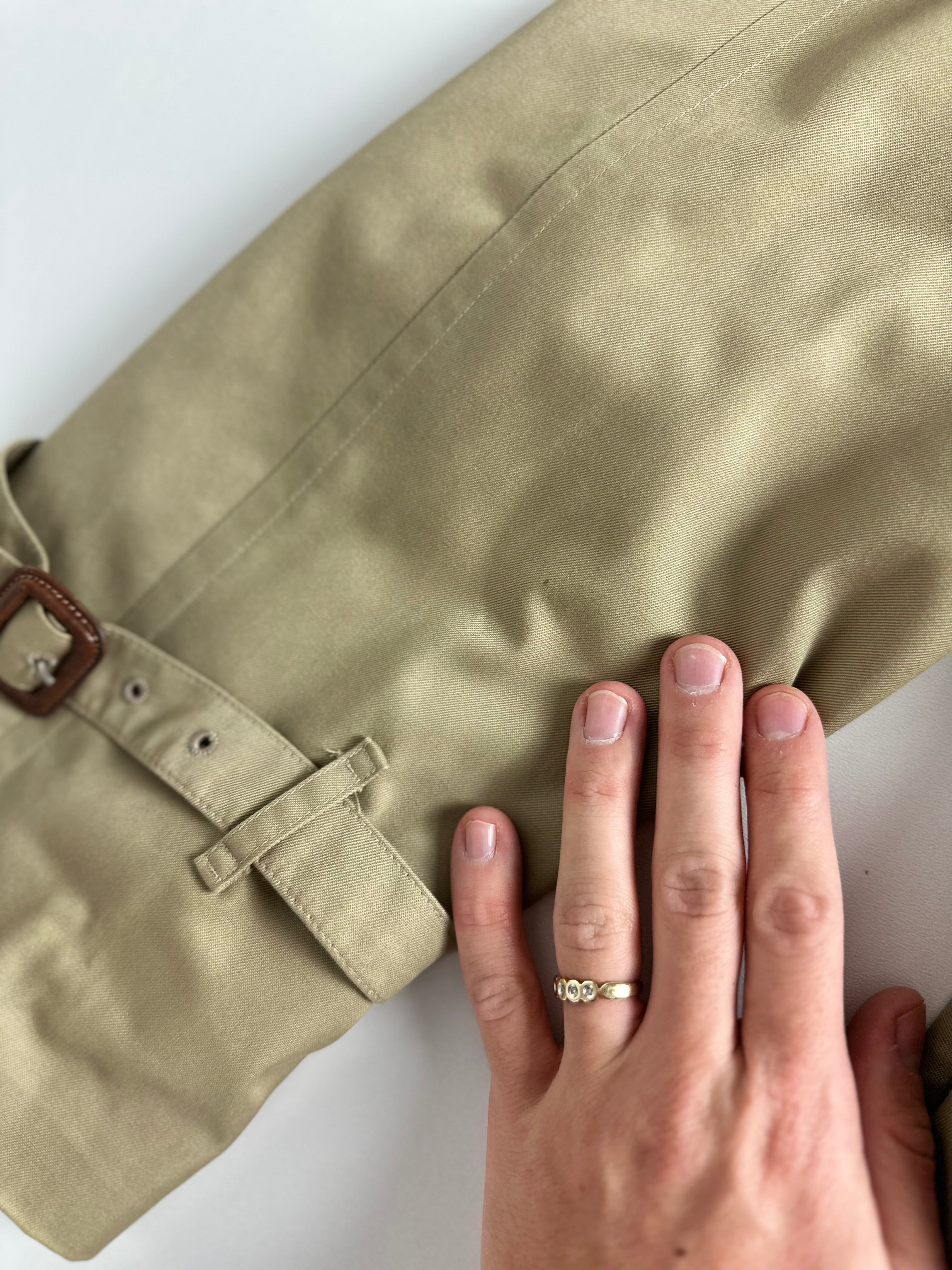 Burberrys Trenchcoat (50/L) including Inlet