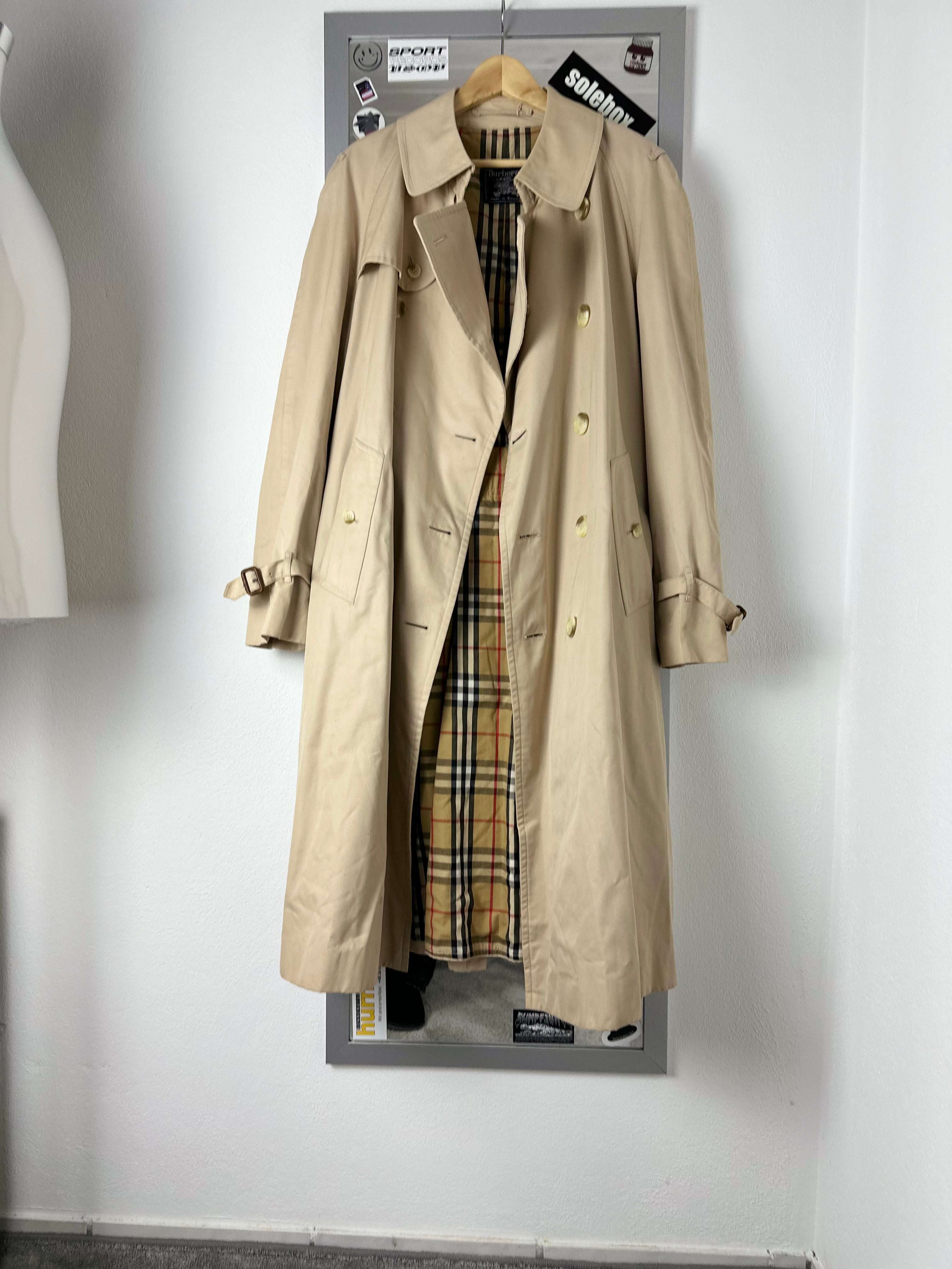 Burberrys Trenchcoat (50/L)
