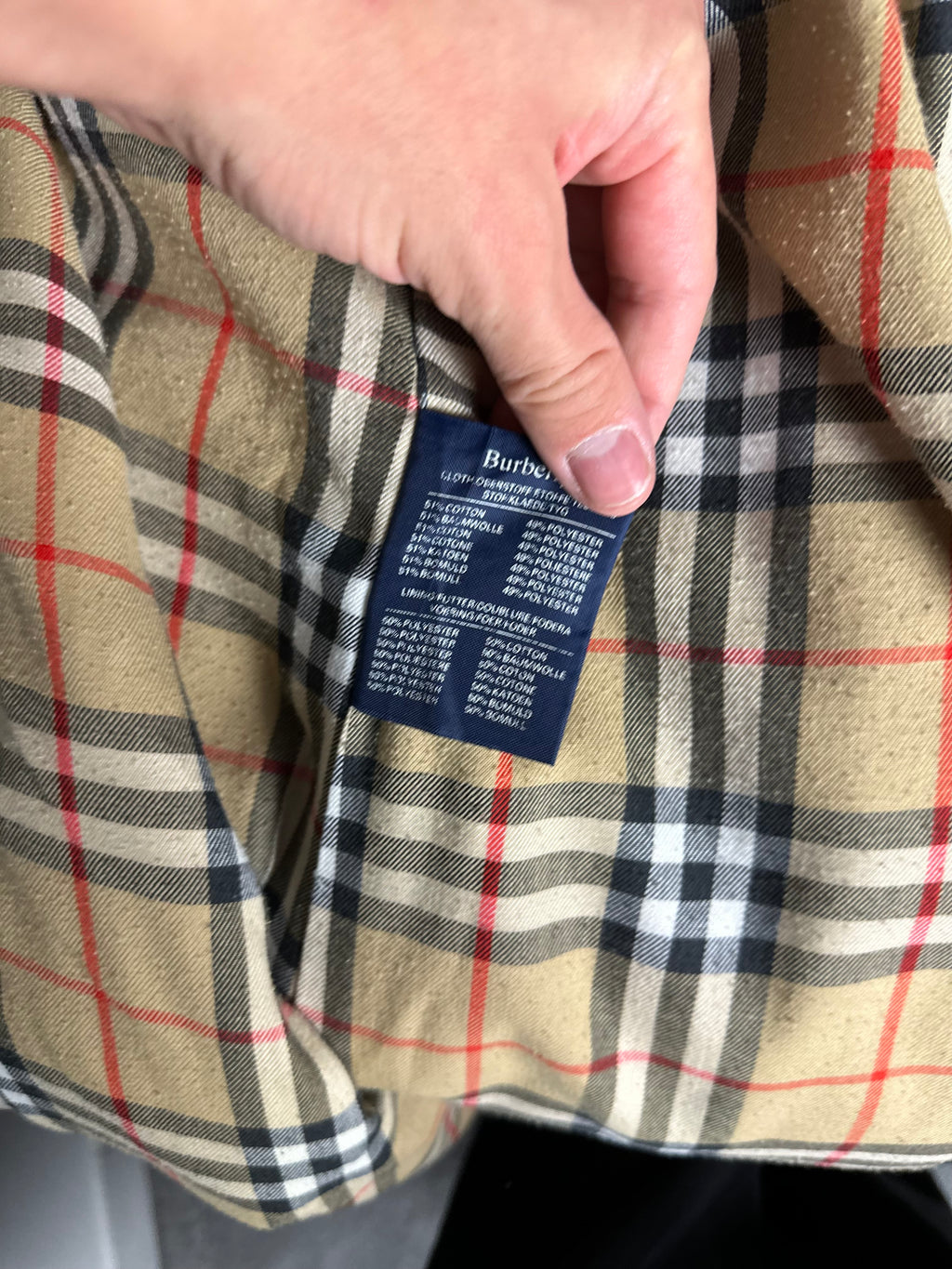 Burberrys Trenchcoat (12/M)