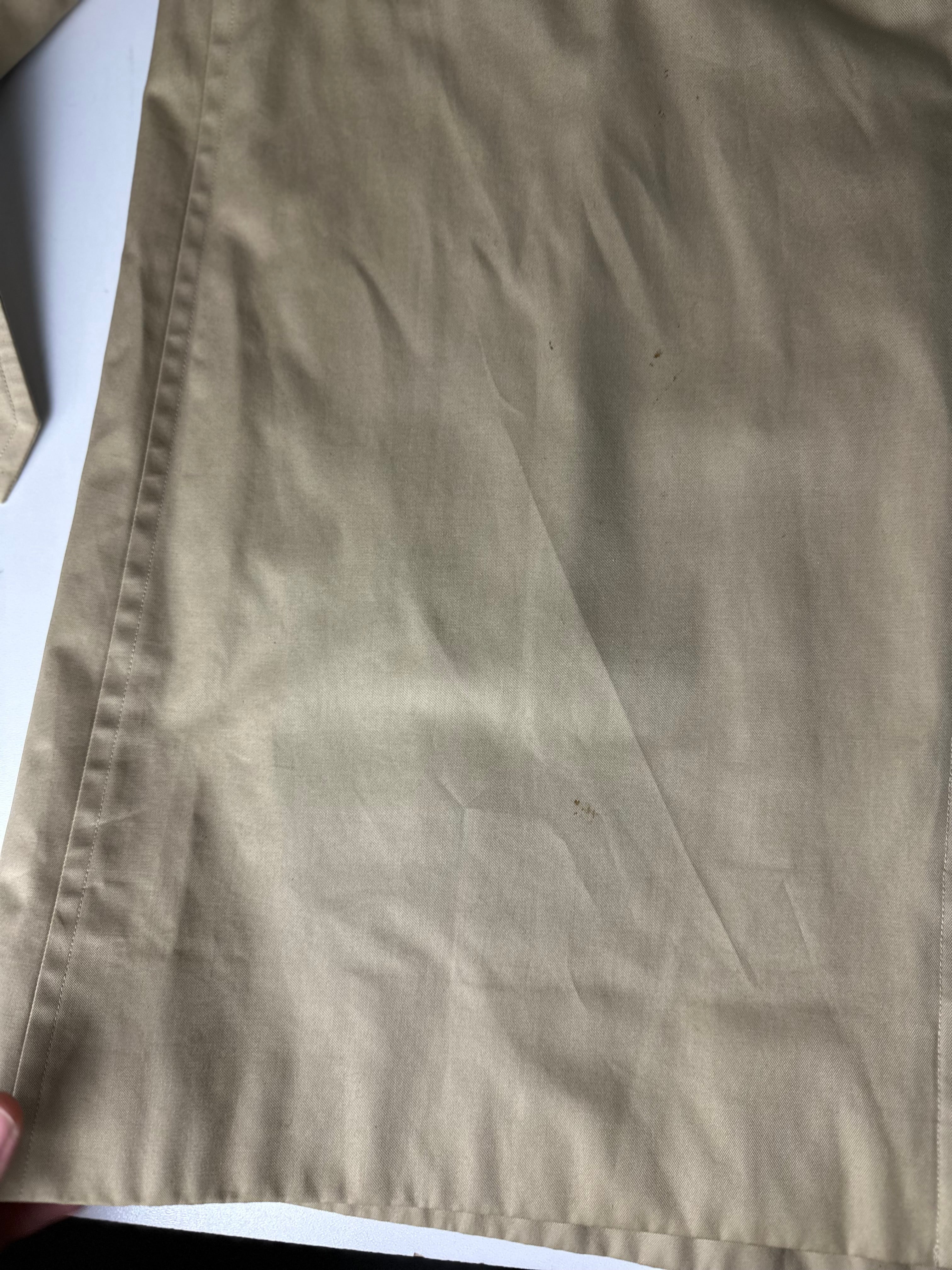 Burberrys Trenchcoat (10/S)