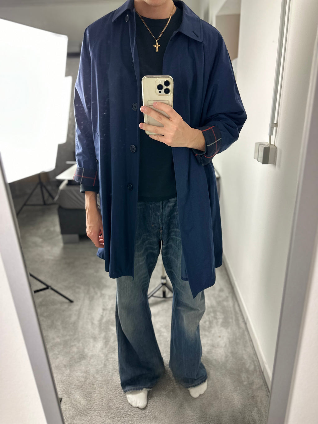 Burberrys Raincoat (12/M)