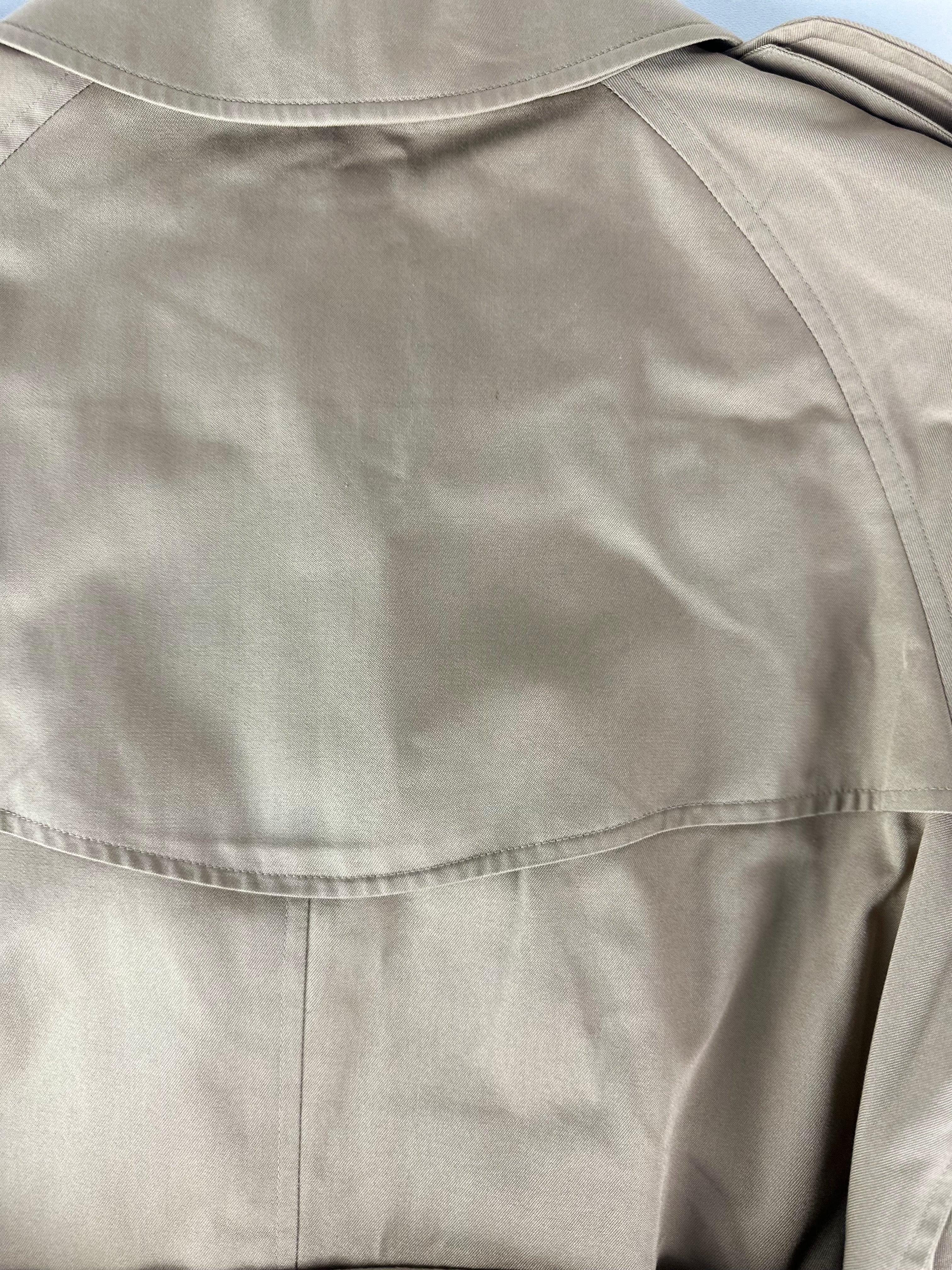 Burberrys Trenchcoat (14/L)
