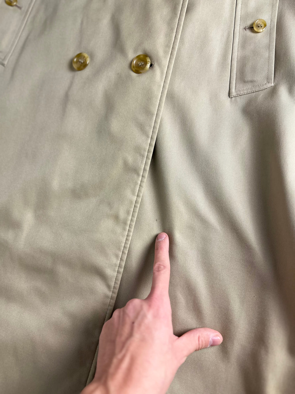 Burberrys Trenchcoat (10/S)