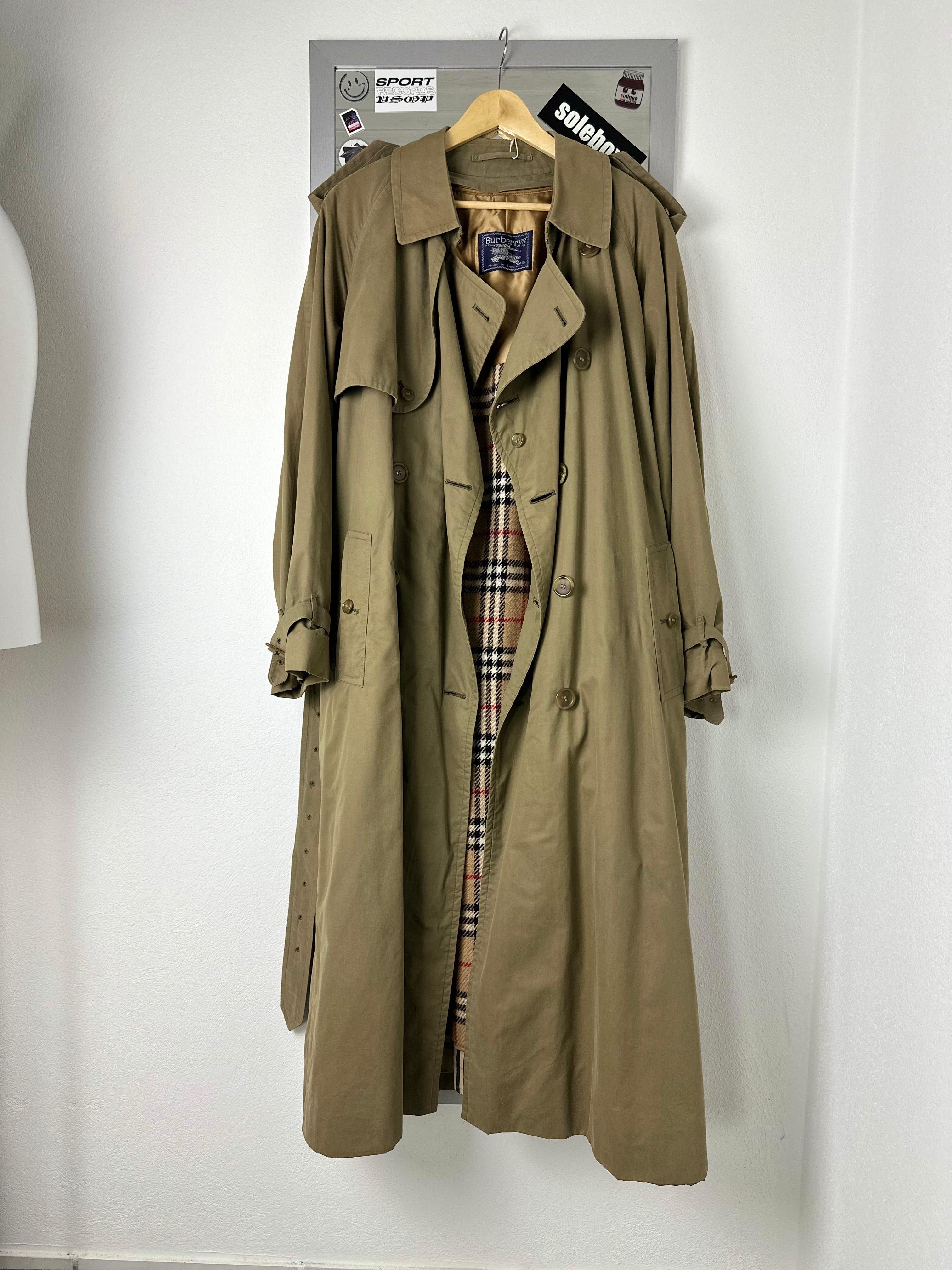 Burberrys Trenchcoat (54/XL) including Inlet