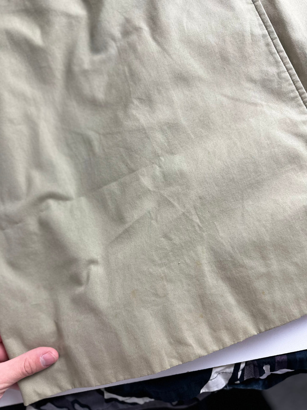 Burberrys Trenchcoat (10/S)