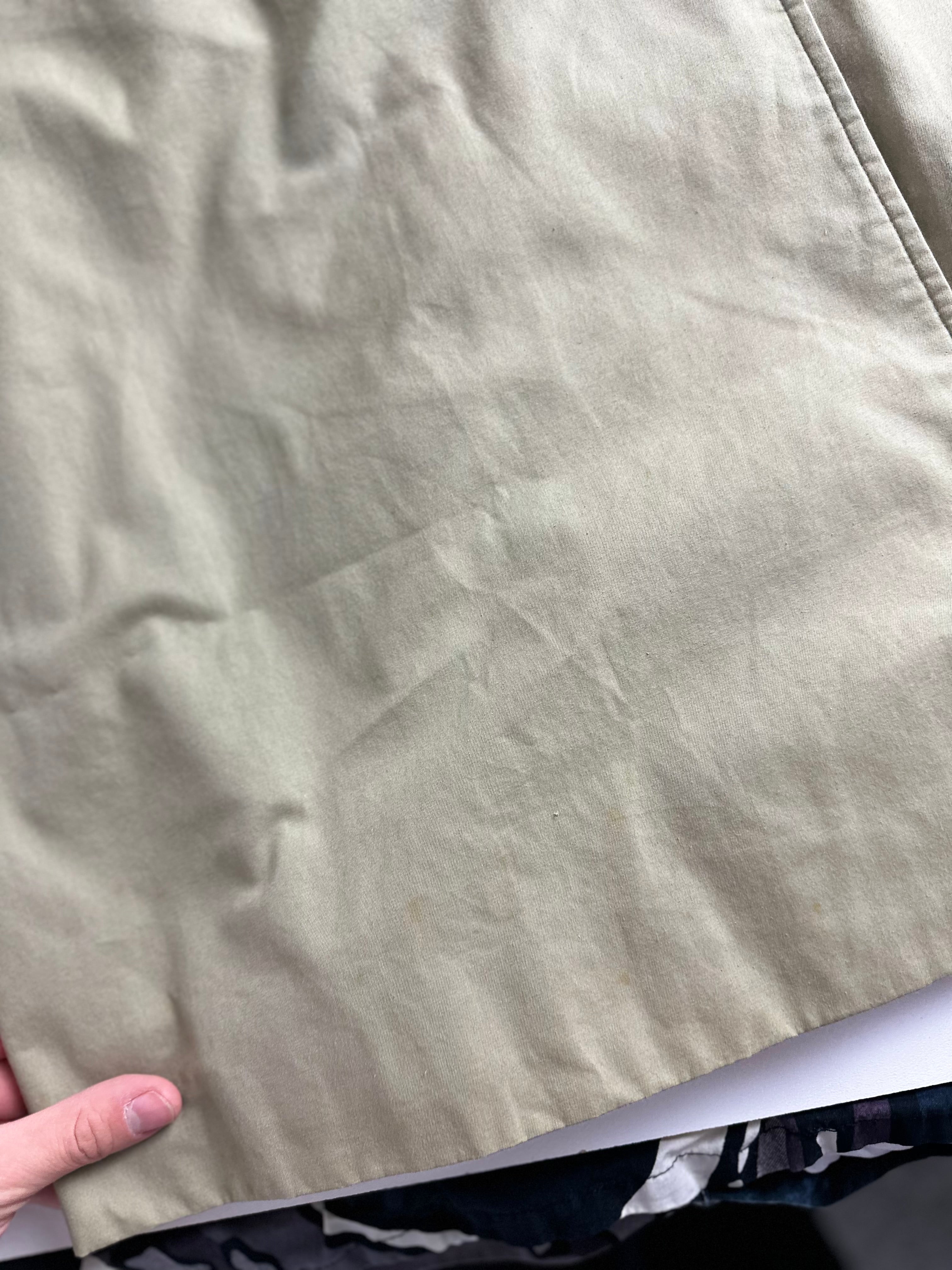 Burberrys Trenchcoat (10/S)