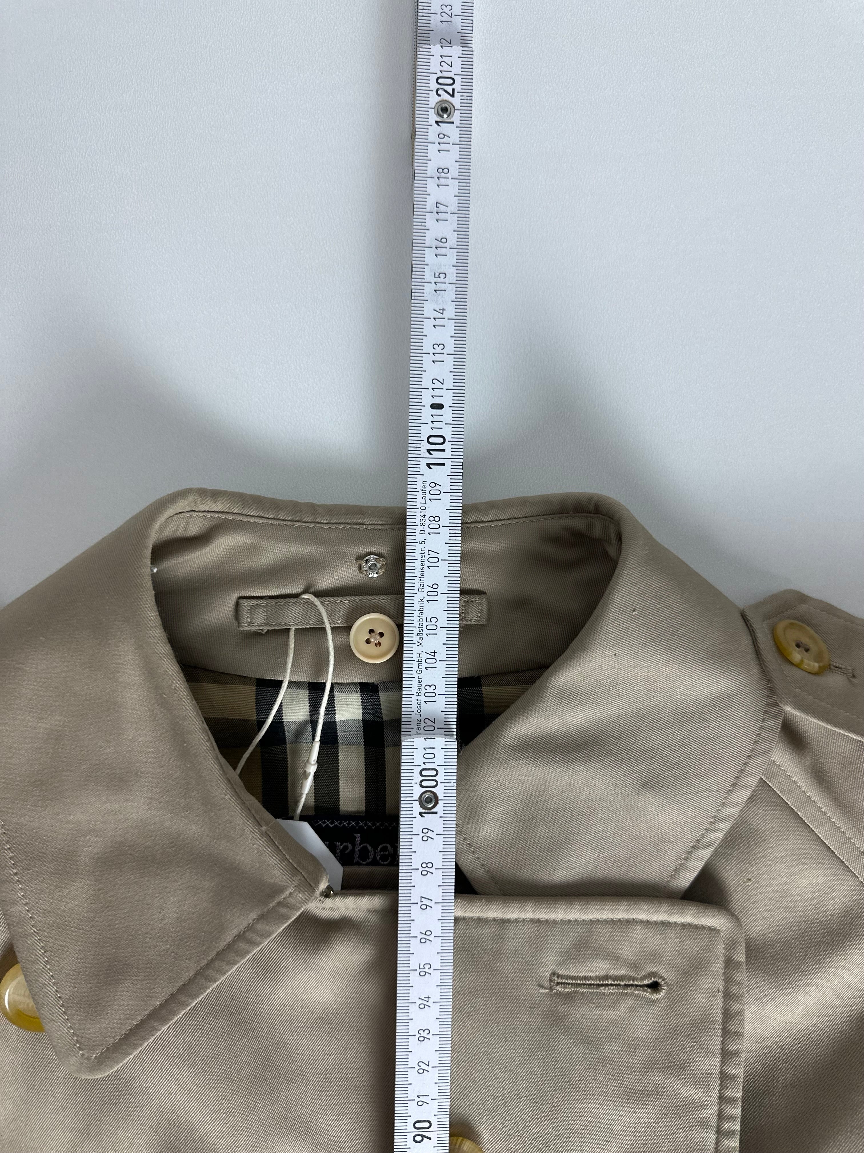 Burberrys Trenchcoat (8/XS)