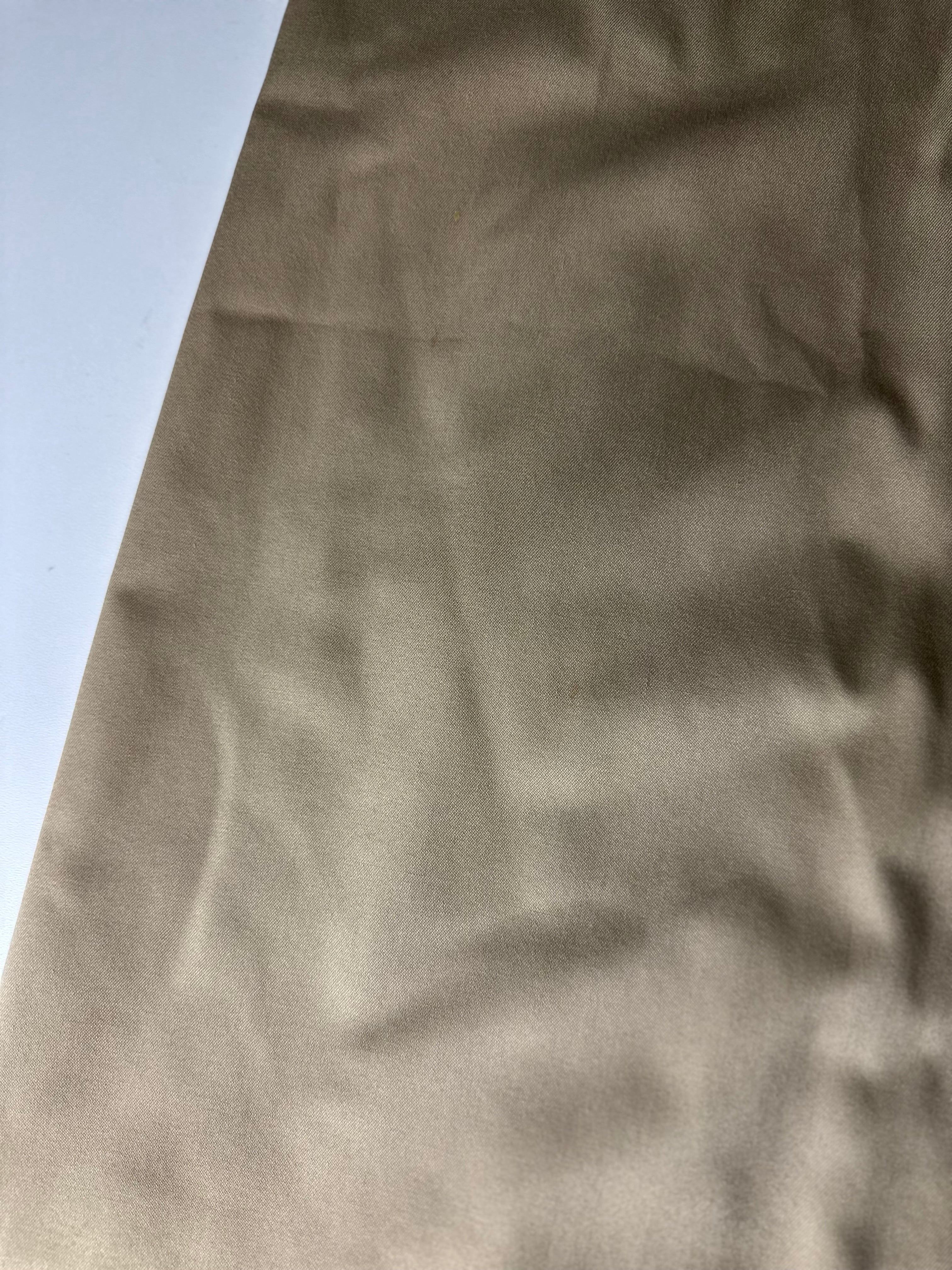 Burberrys Trenchcoat (10/S)