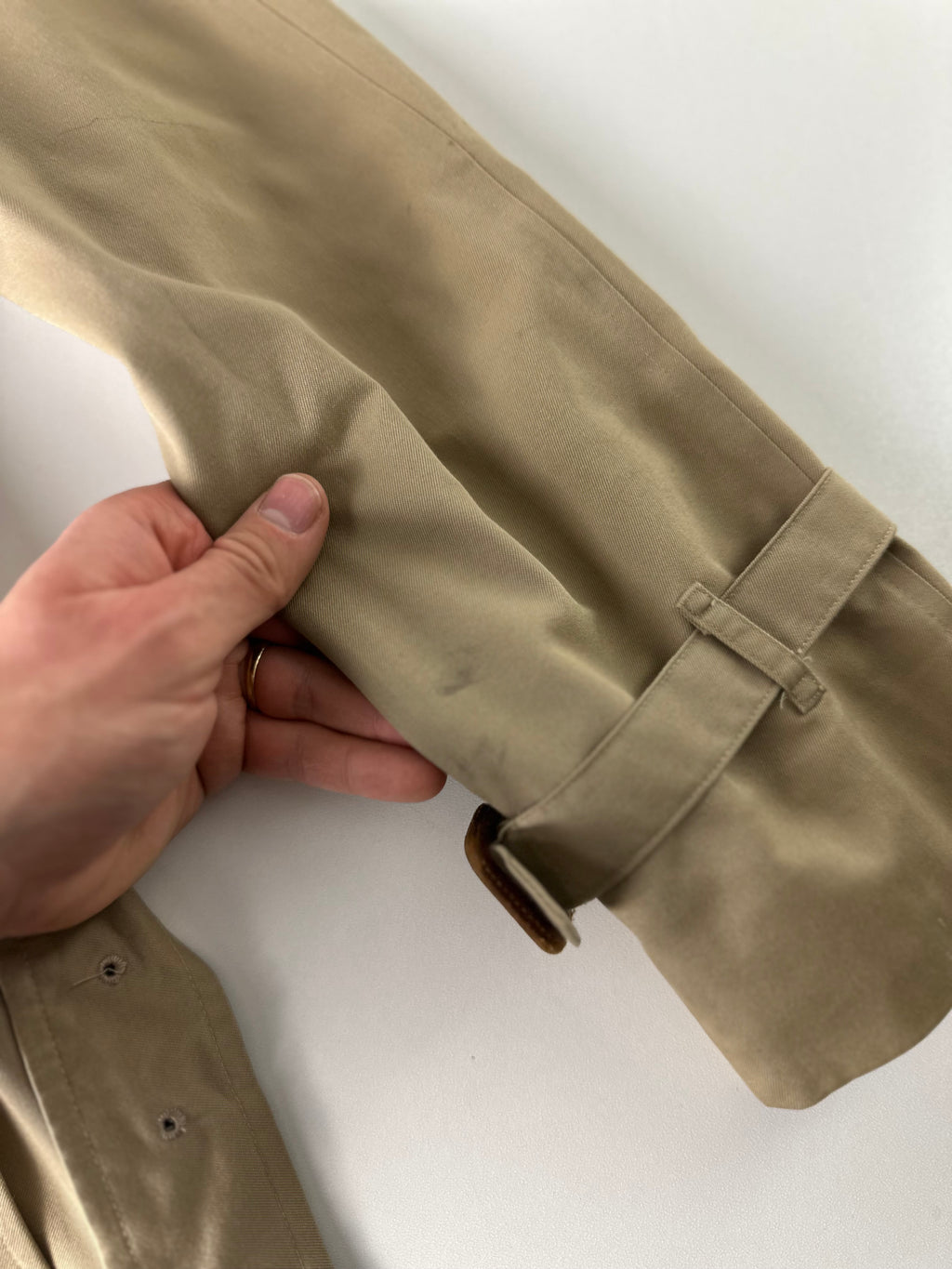 Burberrys Trenchcoat (10/S)