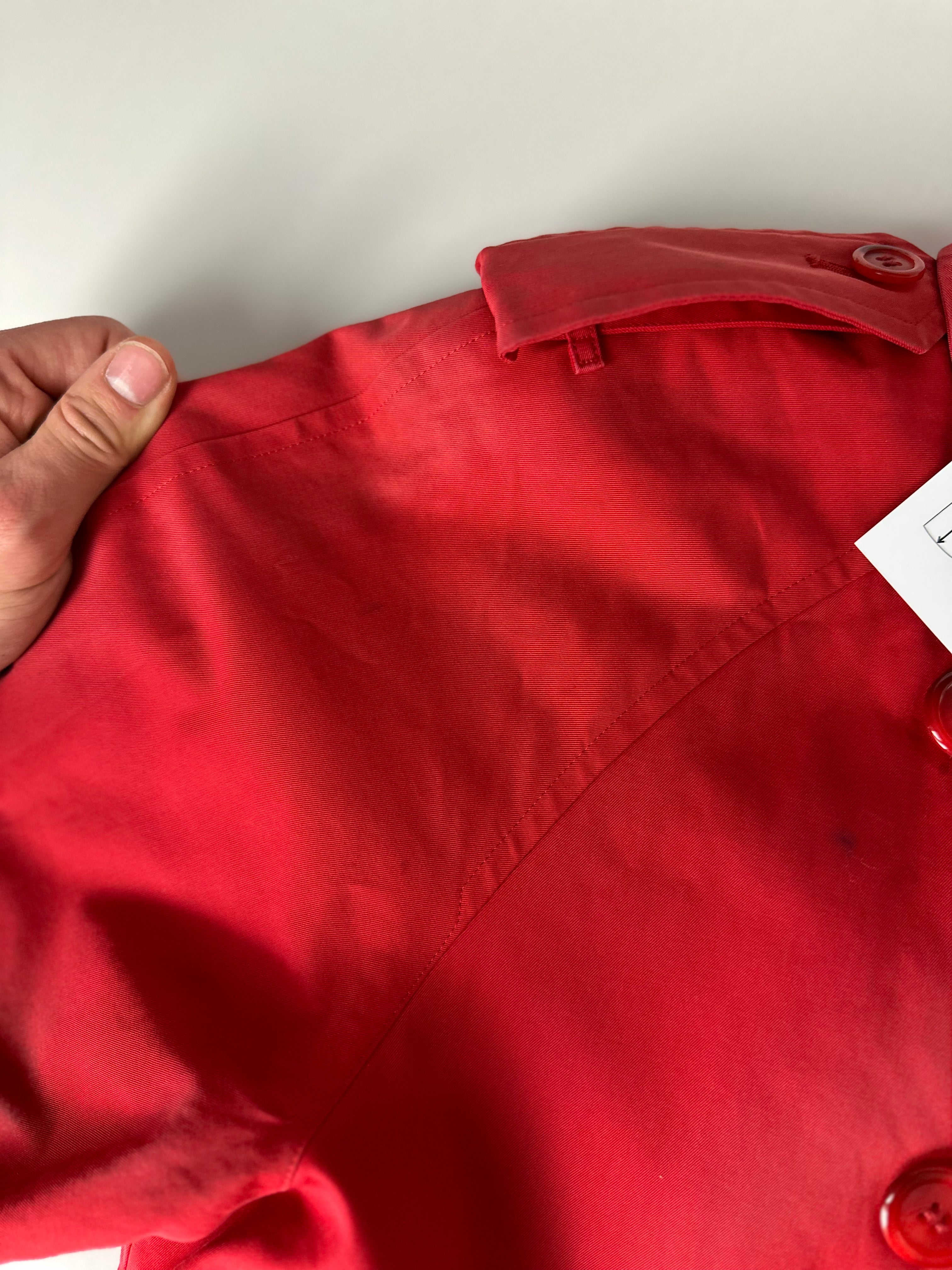 Burberrys Trenchcoat (12/M) including Inlet