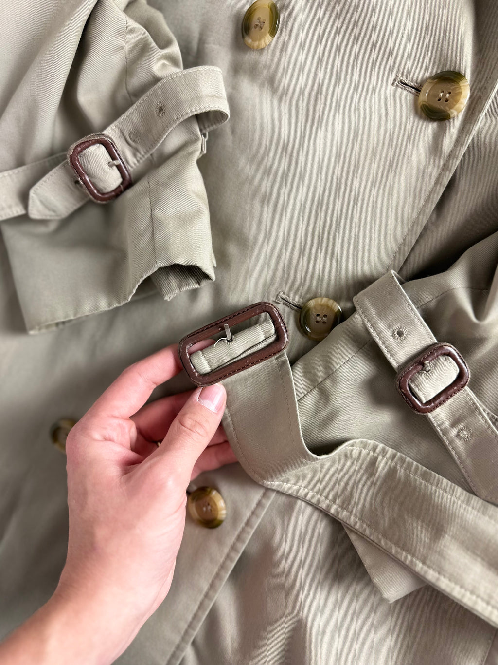 Burberrys Trenchcoat (16/XL) including Inlet