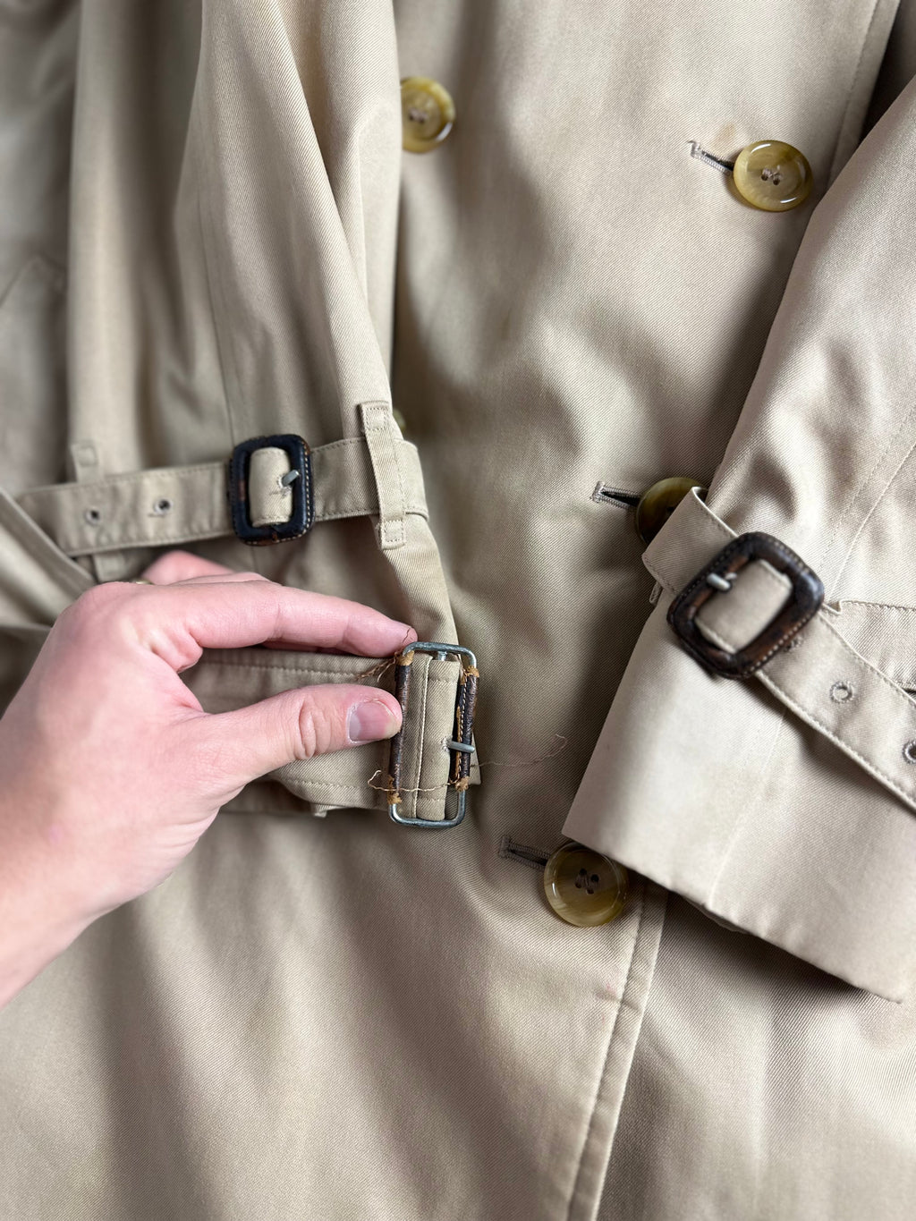 Burberrys Trenchcoat (12/M) including Inlet