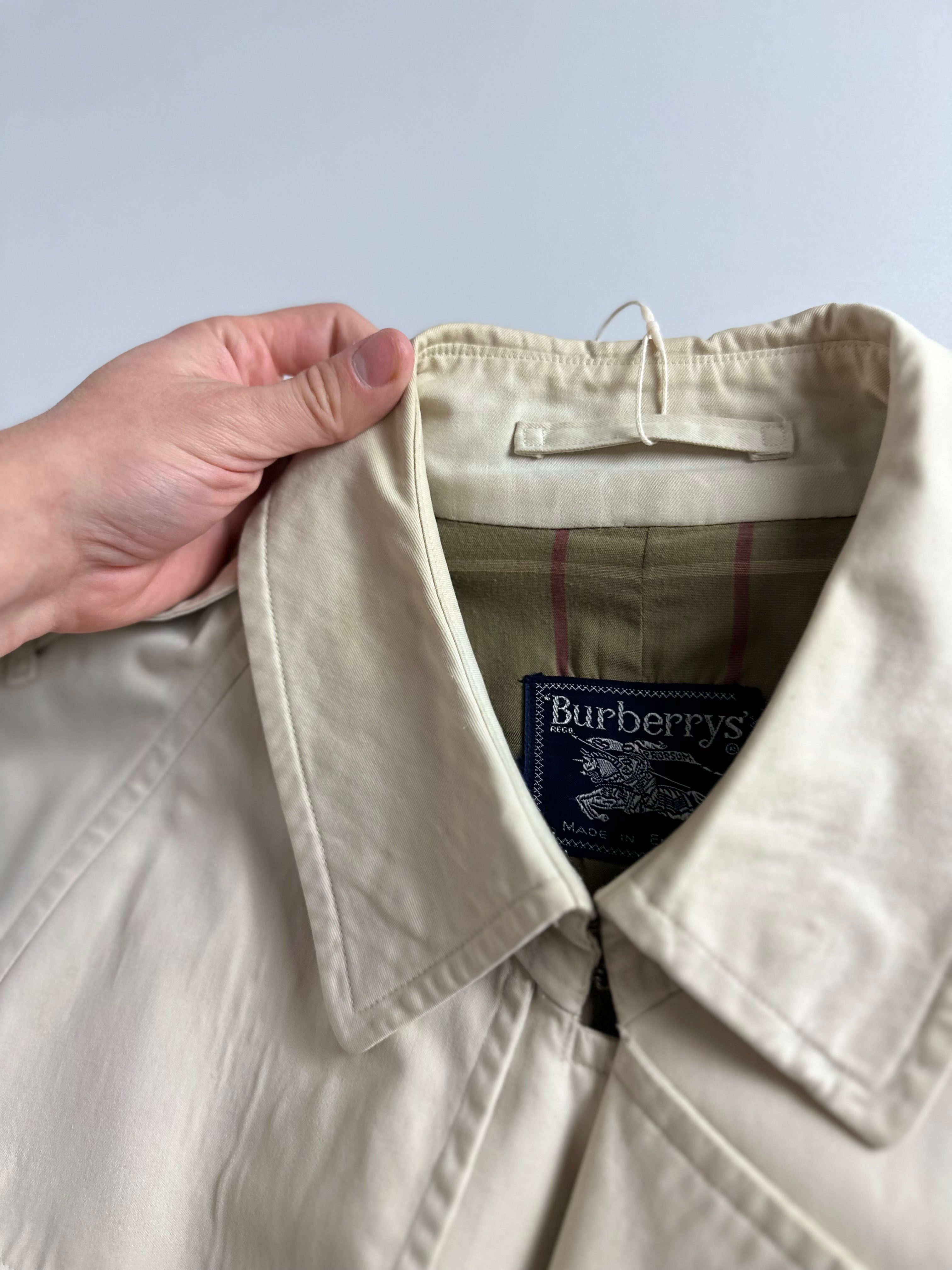 Burberrys Trenchcoat (52/L)