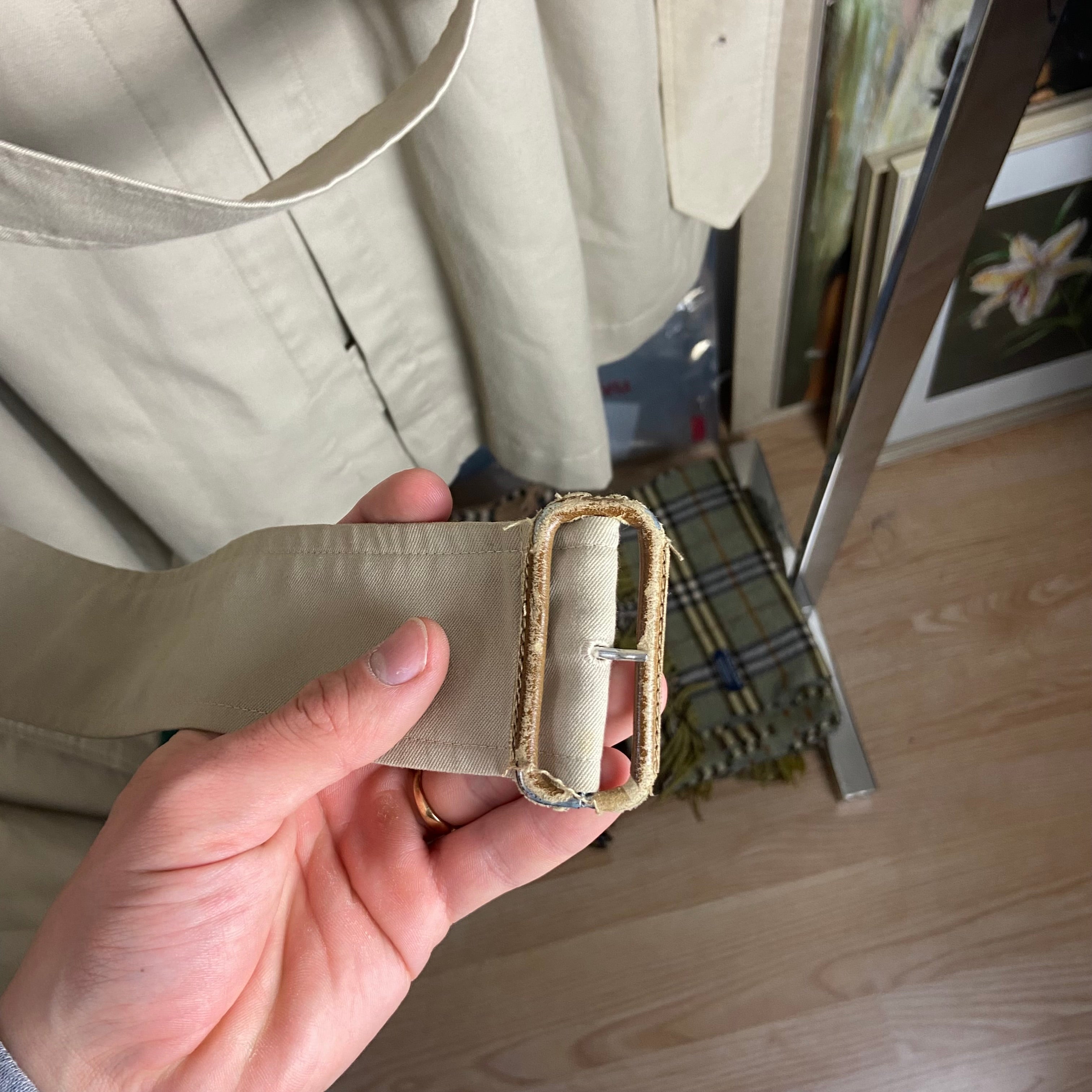 Burberry Trenchcoat Size 10/S