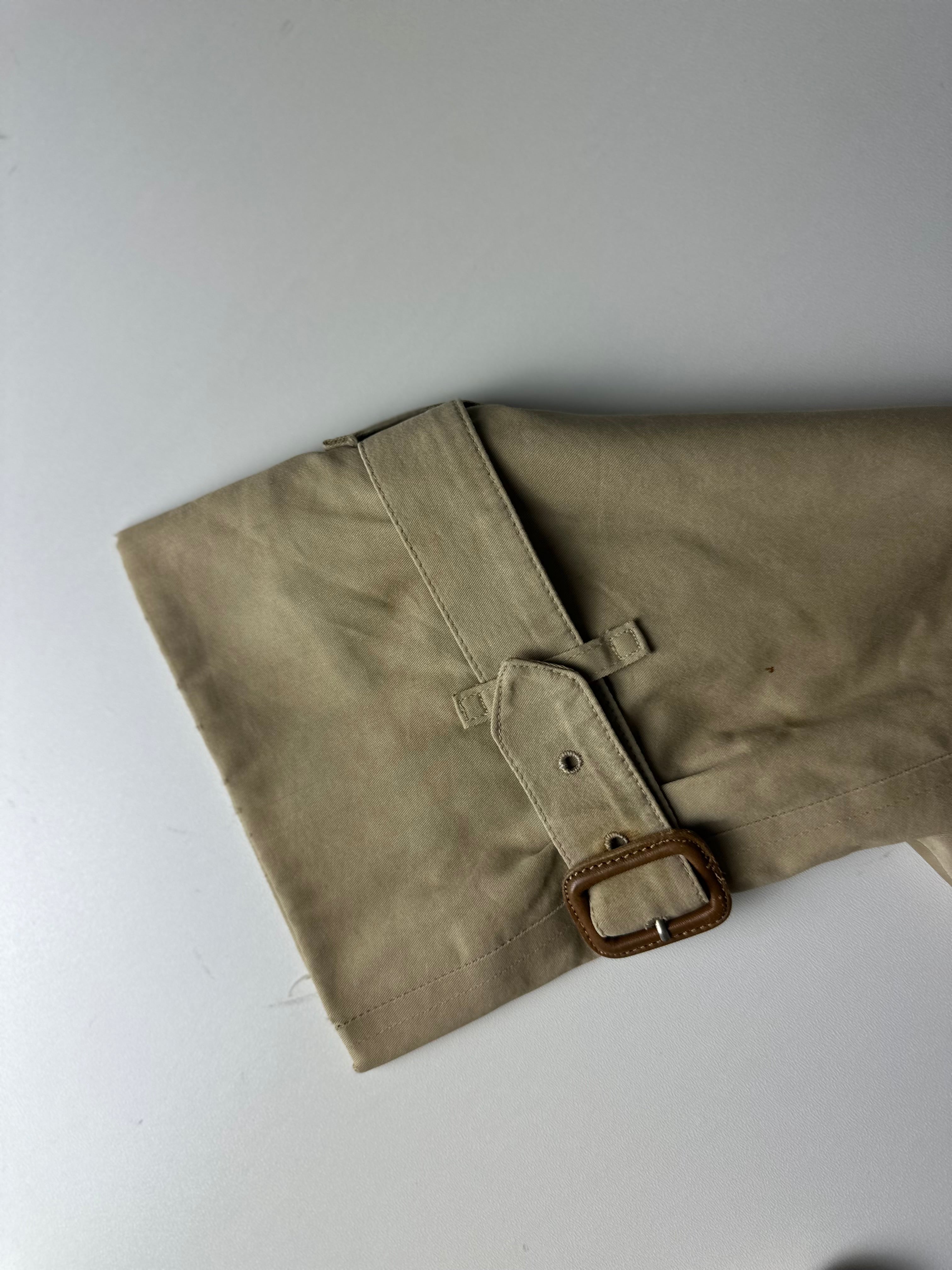 Burberrys Trenchcoat (12/M) including Inlet