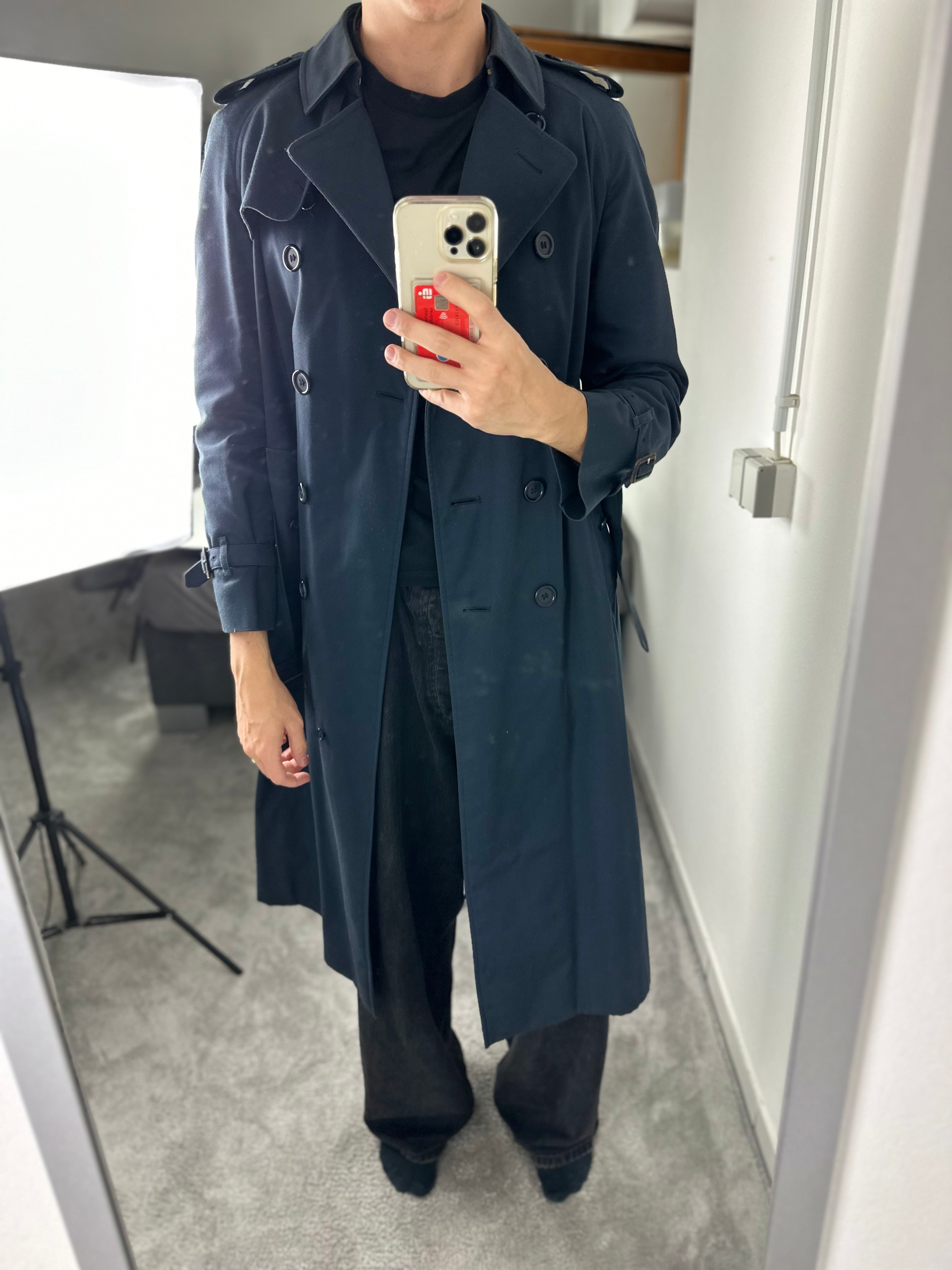 Burberrys Trenchcoat (10/S)
