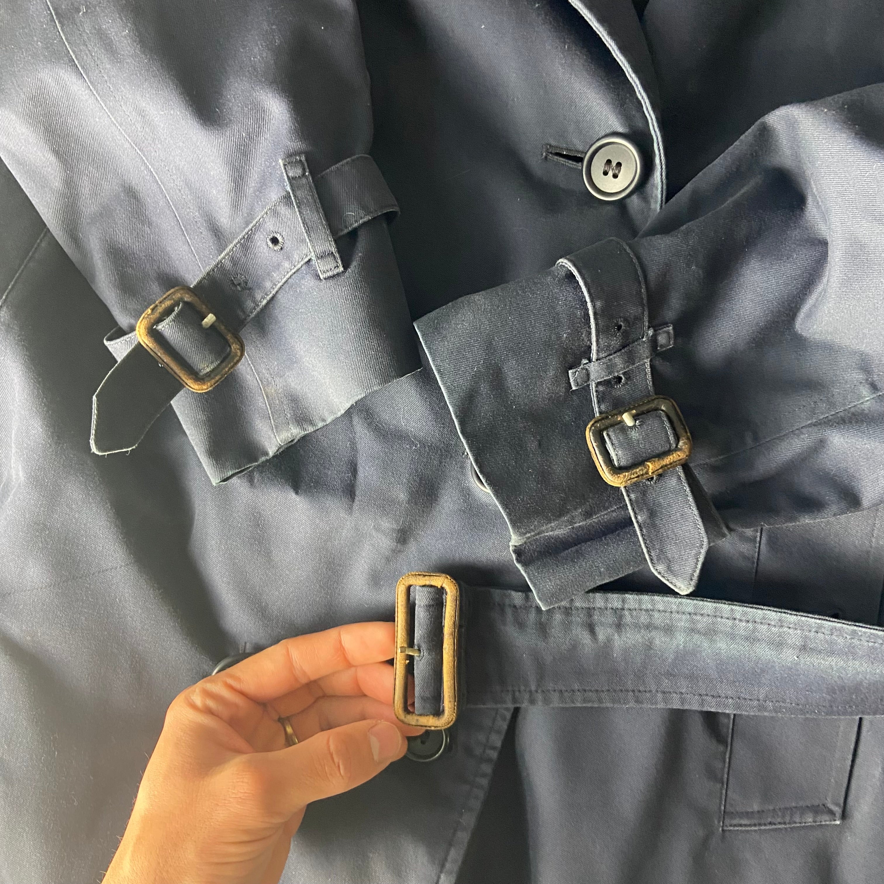 Burberrys Trenchcoat (10/S)