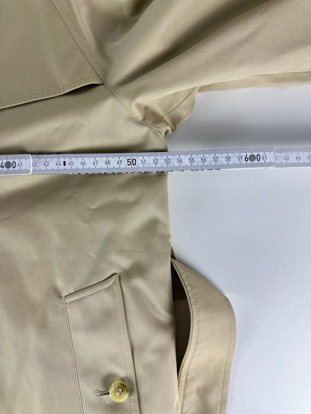 Burberrys Trenchcoat (10/S)