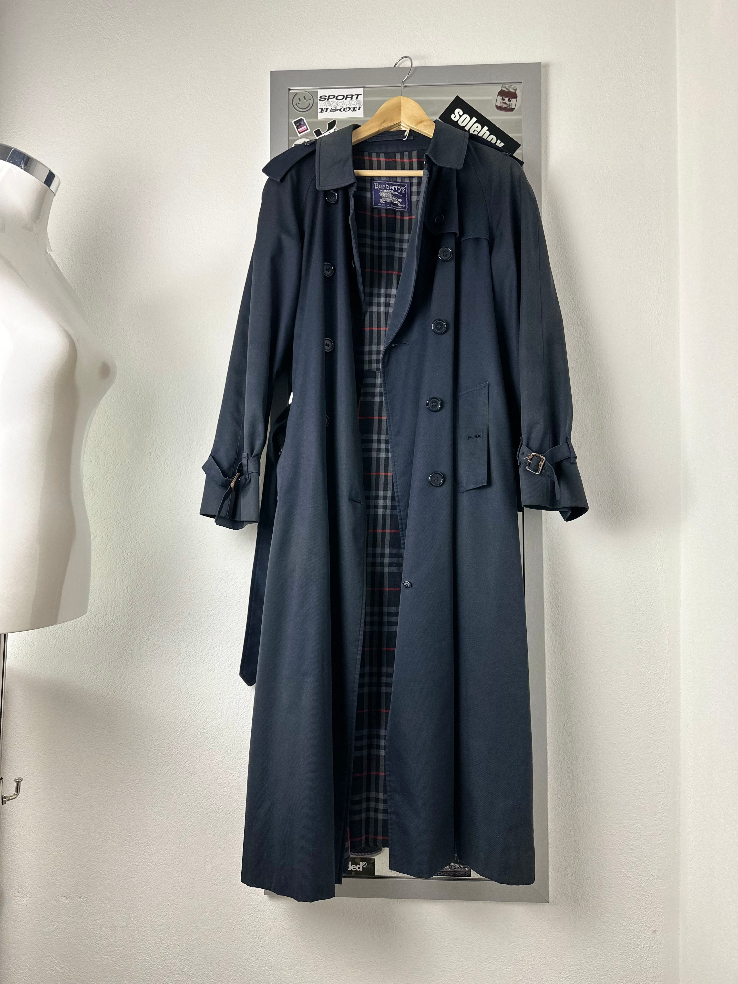Burberrys Trenchcoat (18/XXL)