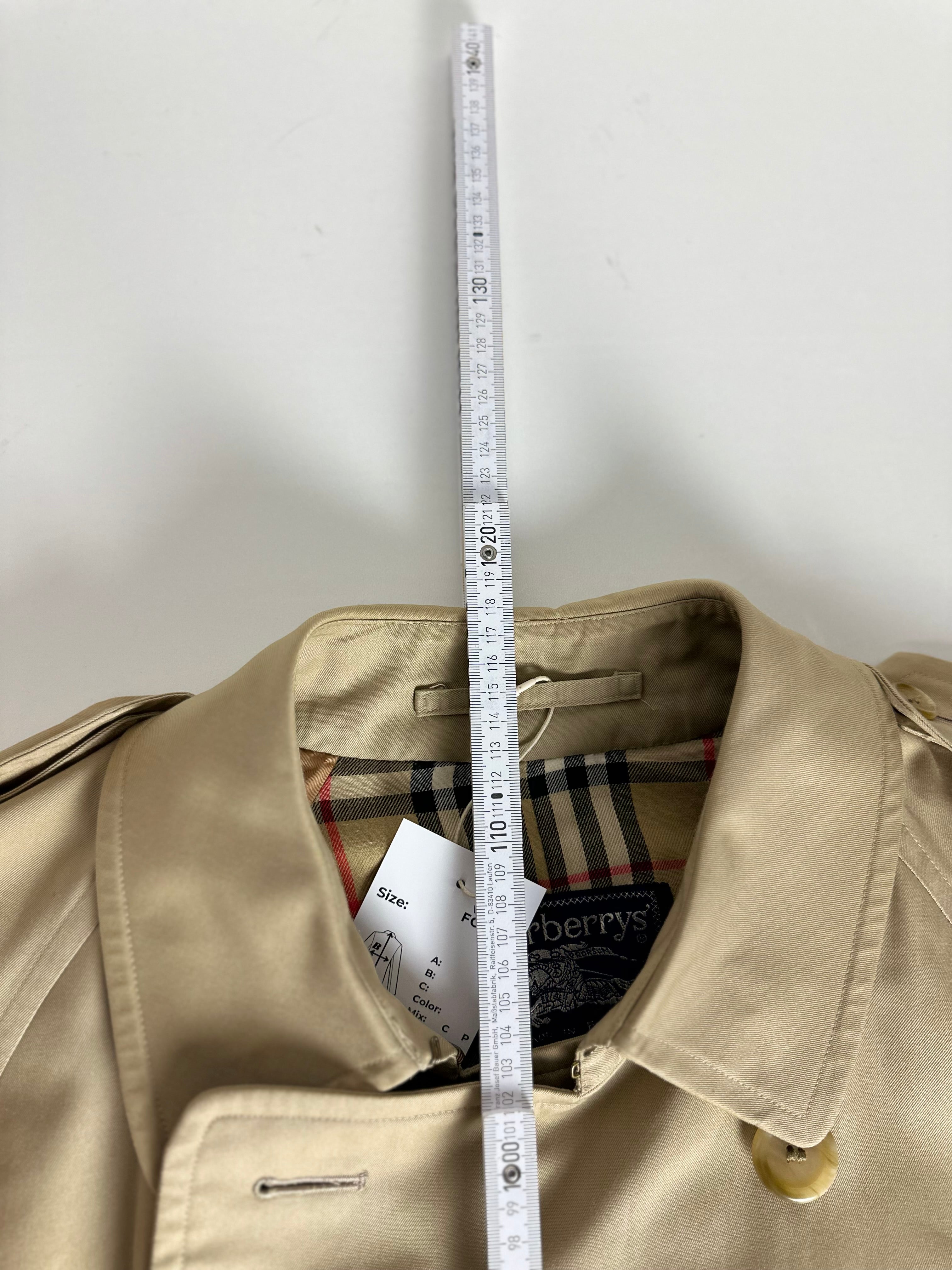Burberrys Trenchcoat (52/L)
