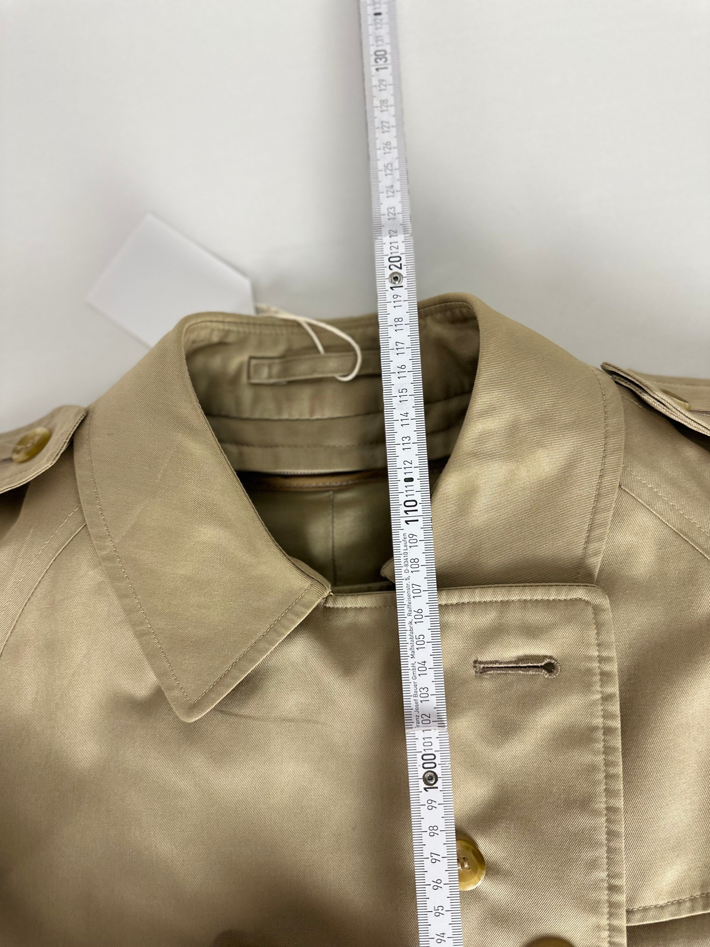 Burberrys Trenchcoat (14/L) including Inlet