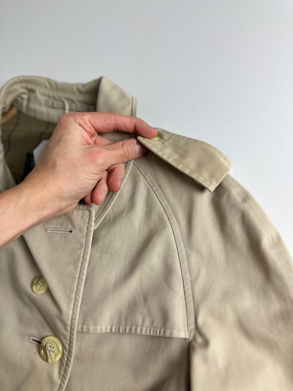 Burberrys Trenchcoat (12/M)