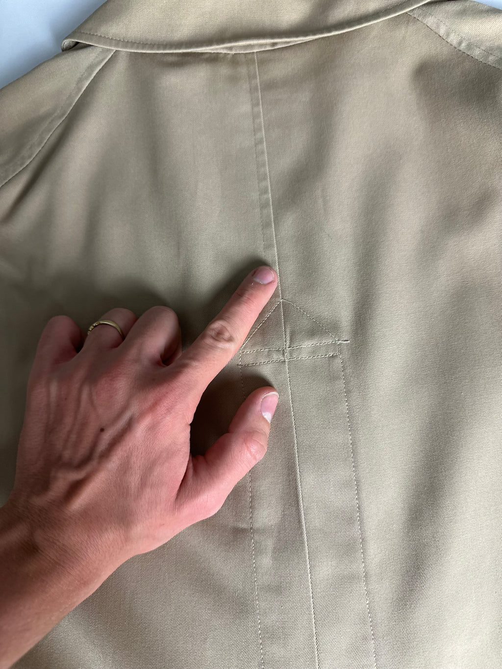 Burberrys Trenchcoat (8/XS)