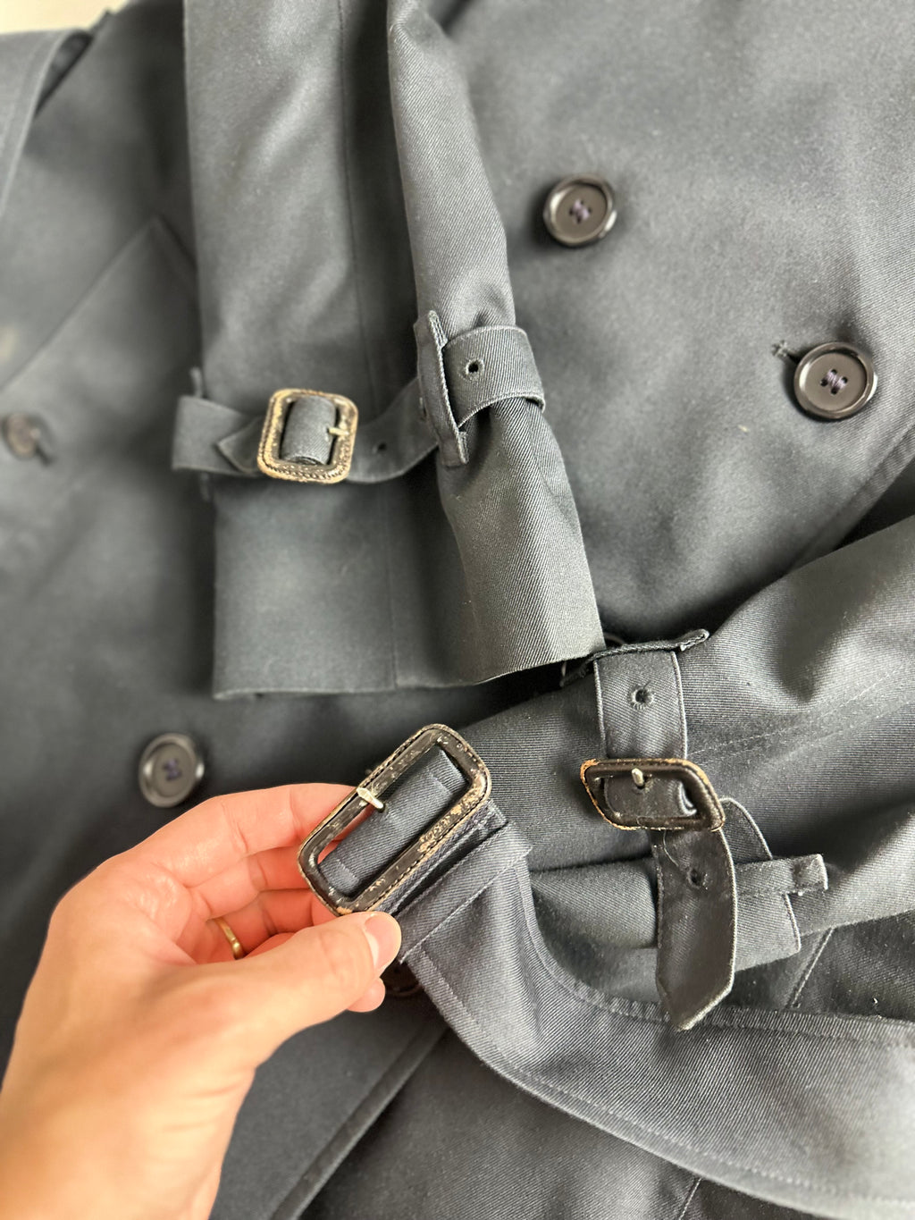 Burberrys Trenchcoat (10/S)