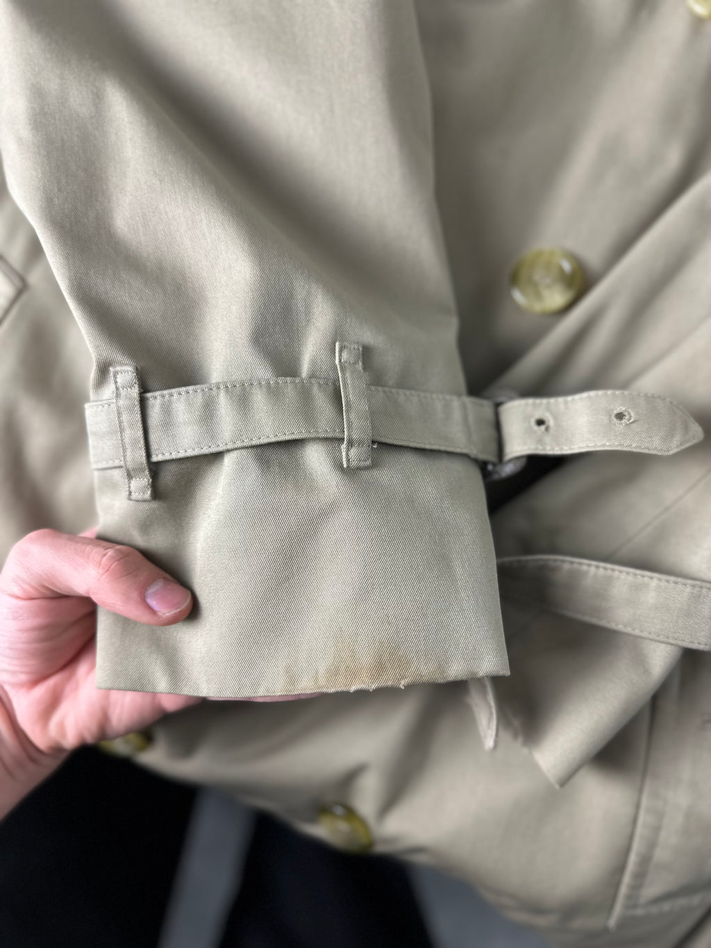 Burberrys Trenchcoat (48/M) including Inlet