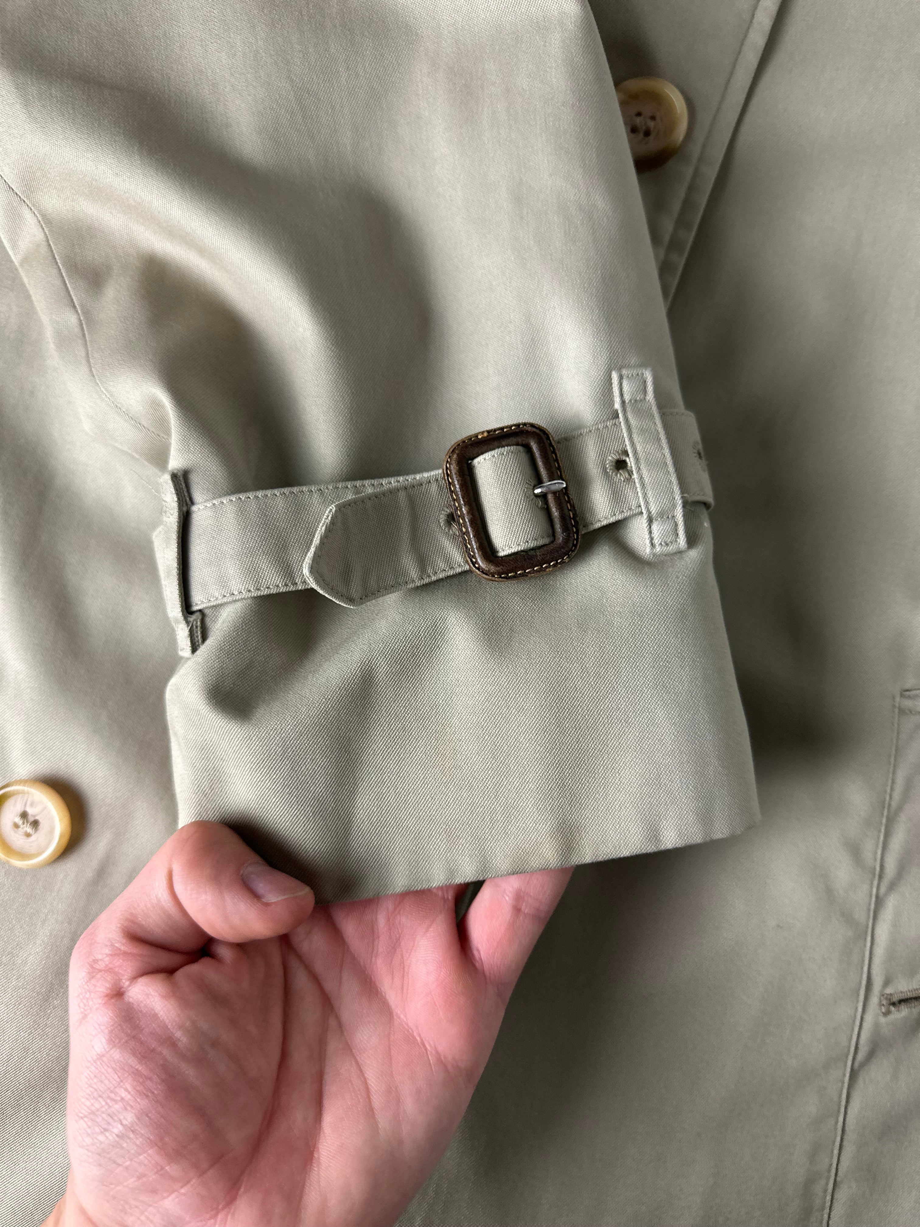 Burberrys Trenchcoat (14/L)