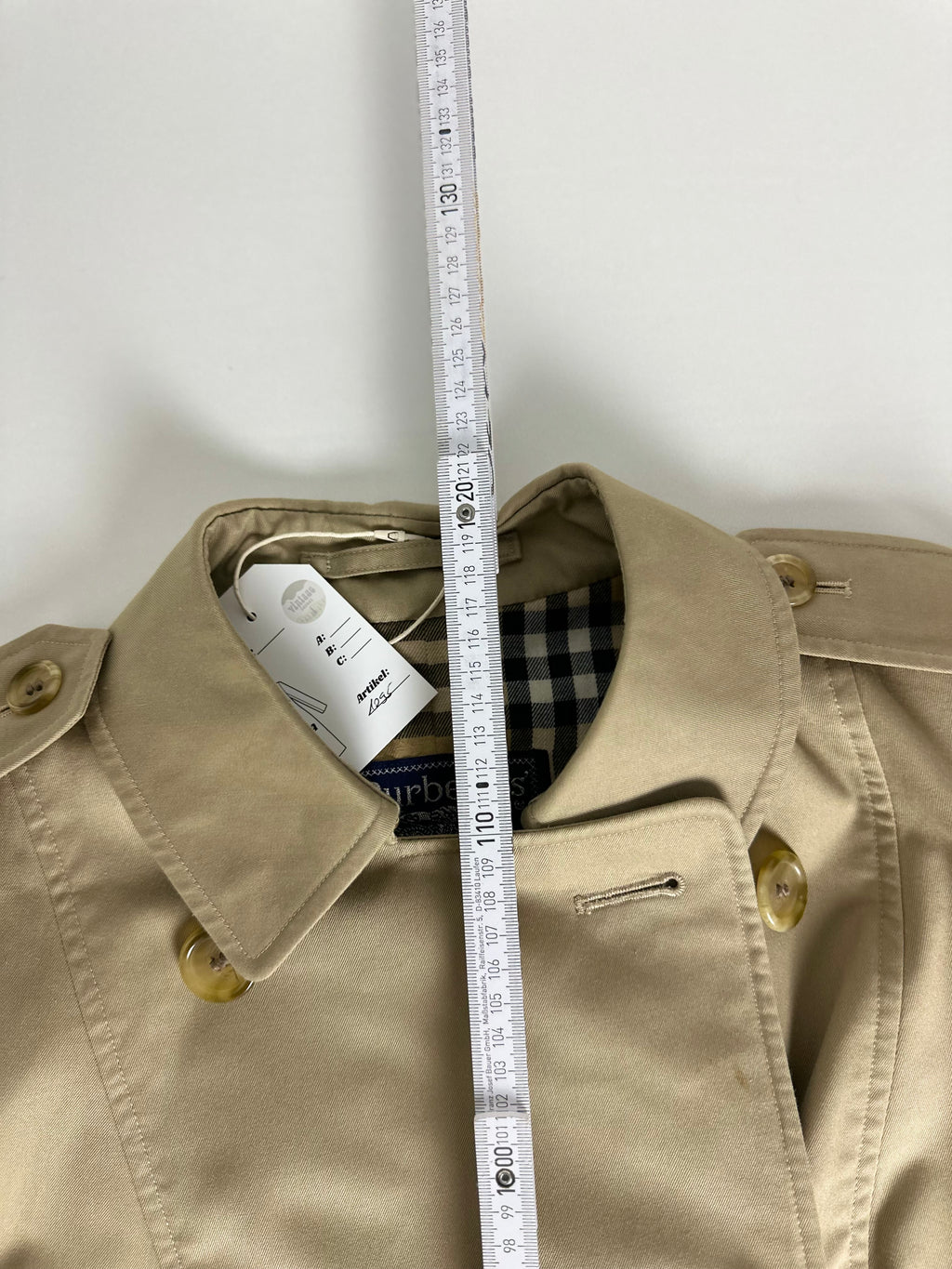 Burberrys Trenchcoat (10/S)