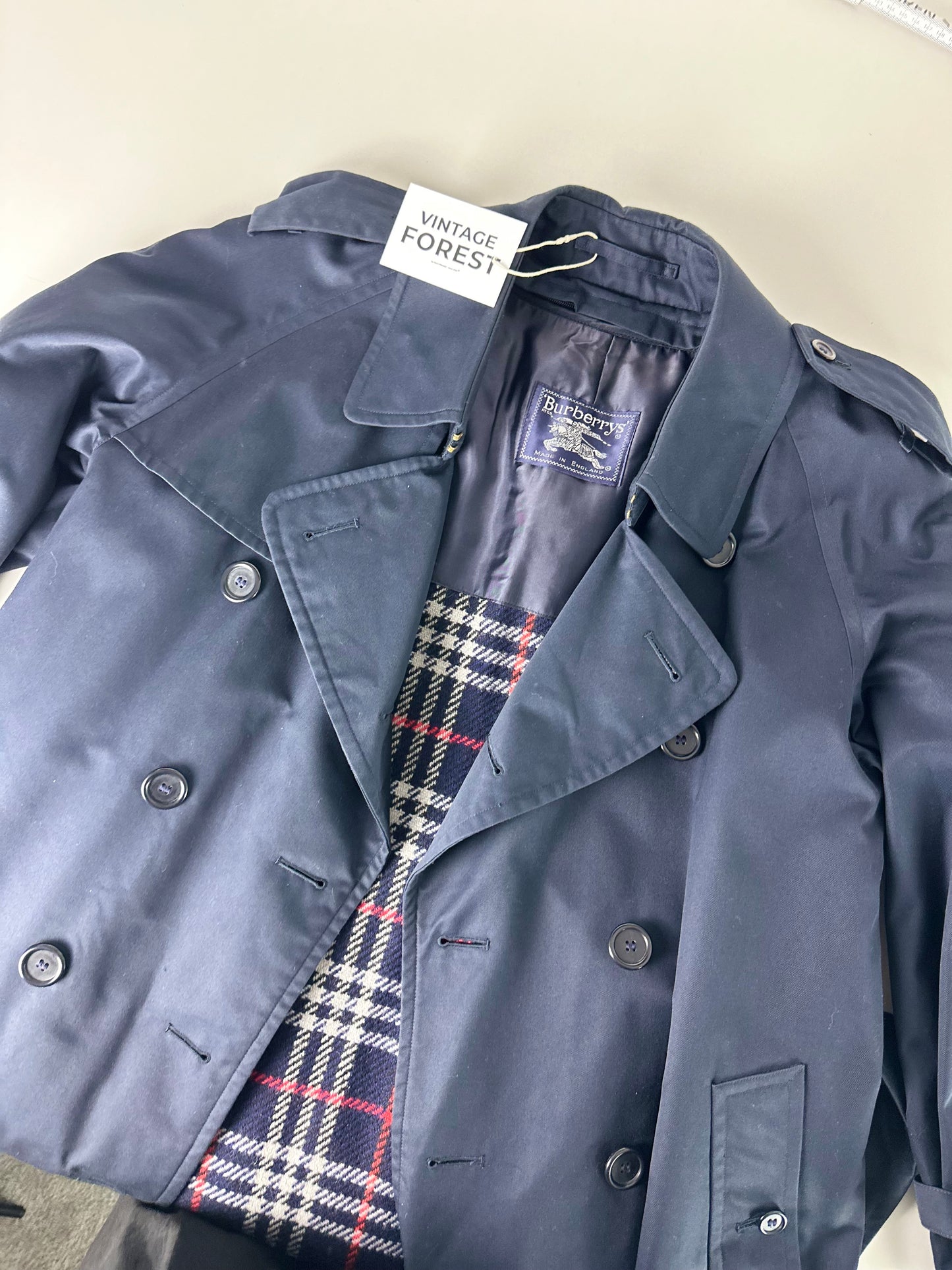 Vintage Burberry Trench Coat Size 48 M With Lining