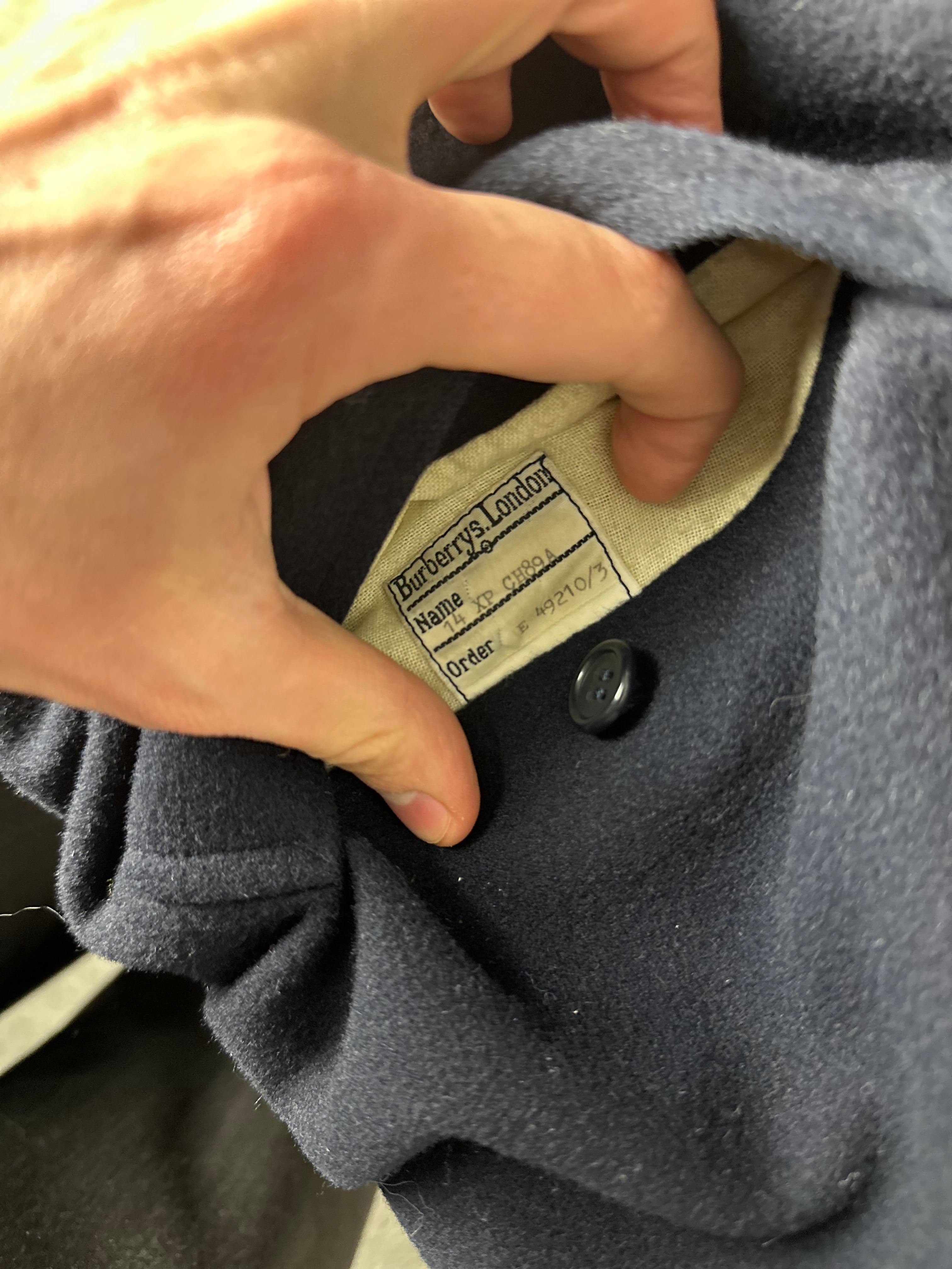 Burberrys Coat (14/L)