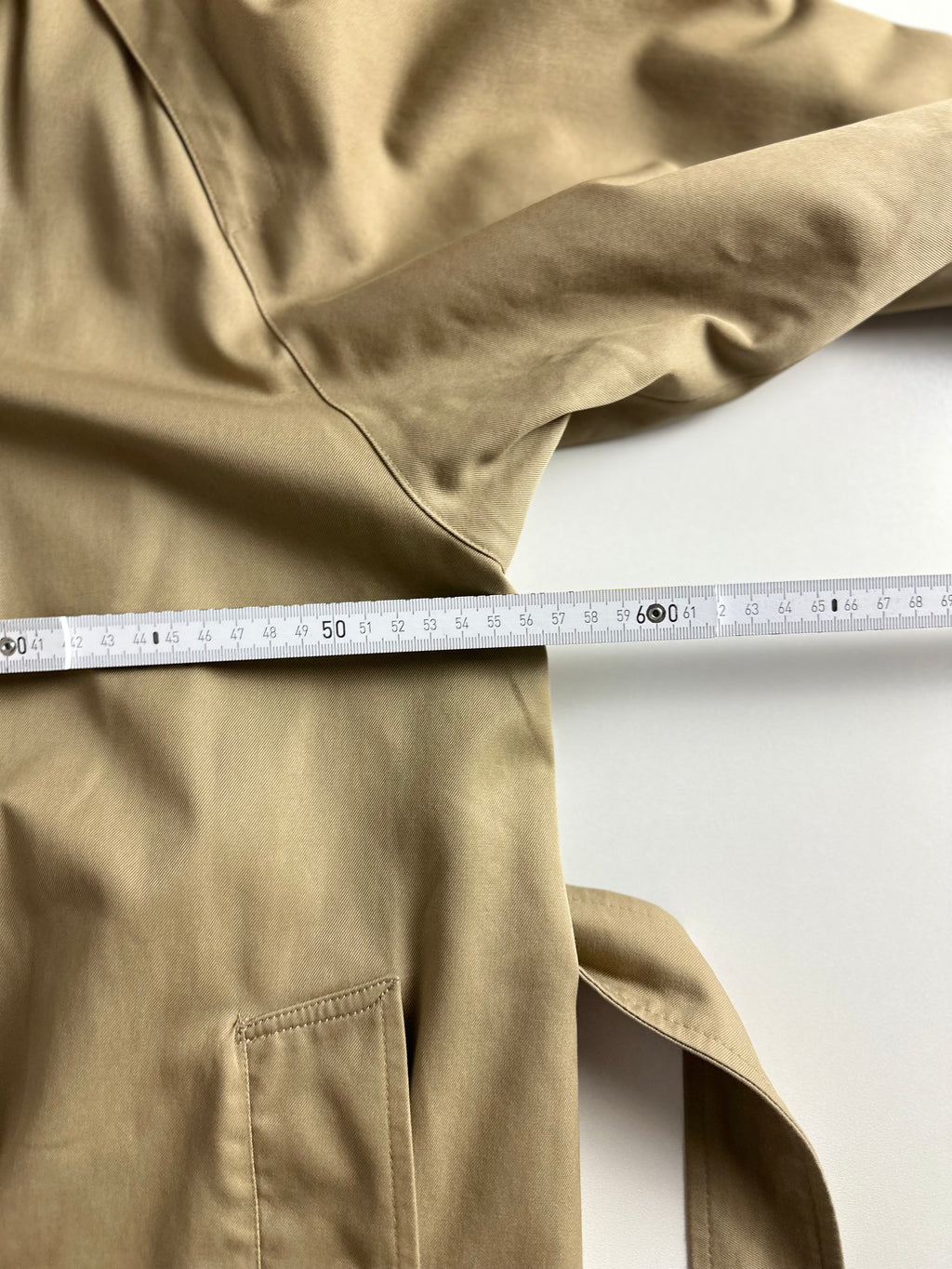 Burberrys Trenchcoat (14/L) including Inlet