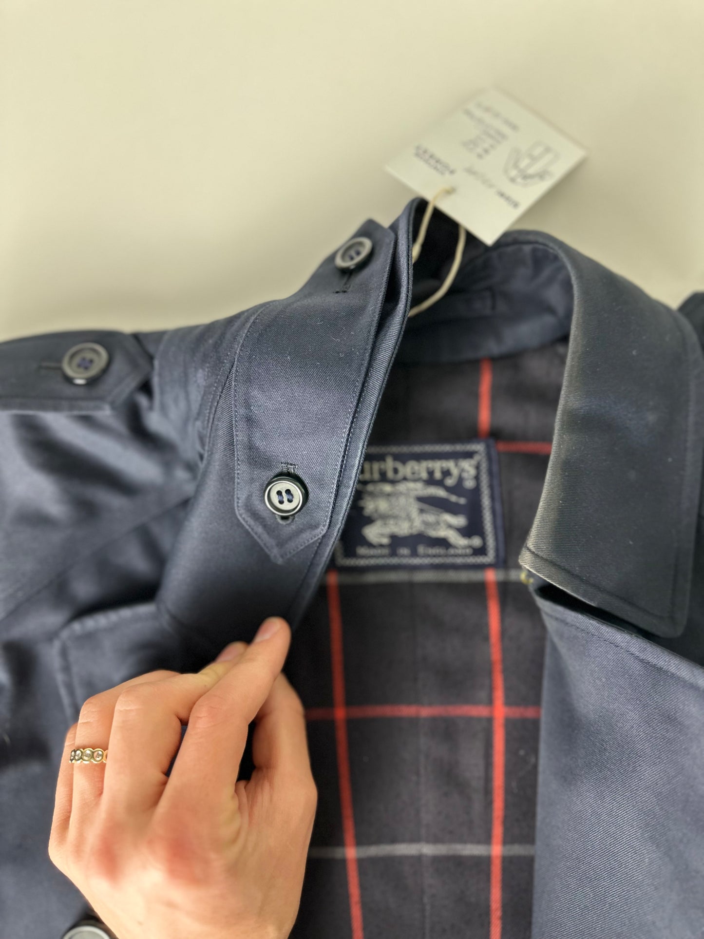 Burberrys Trenchcoat (12/M)