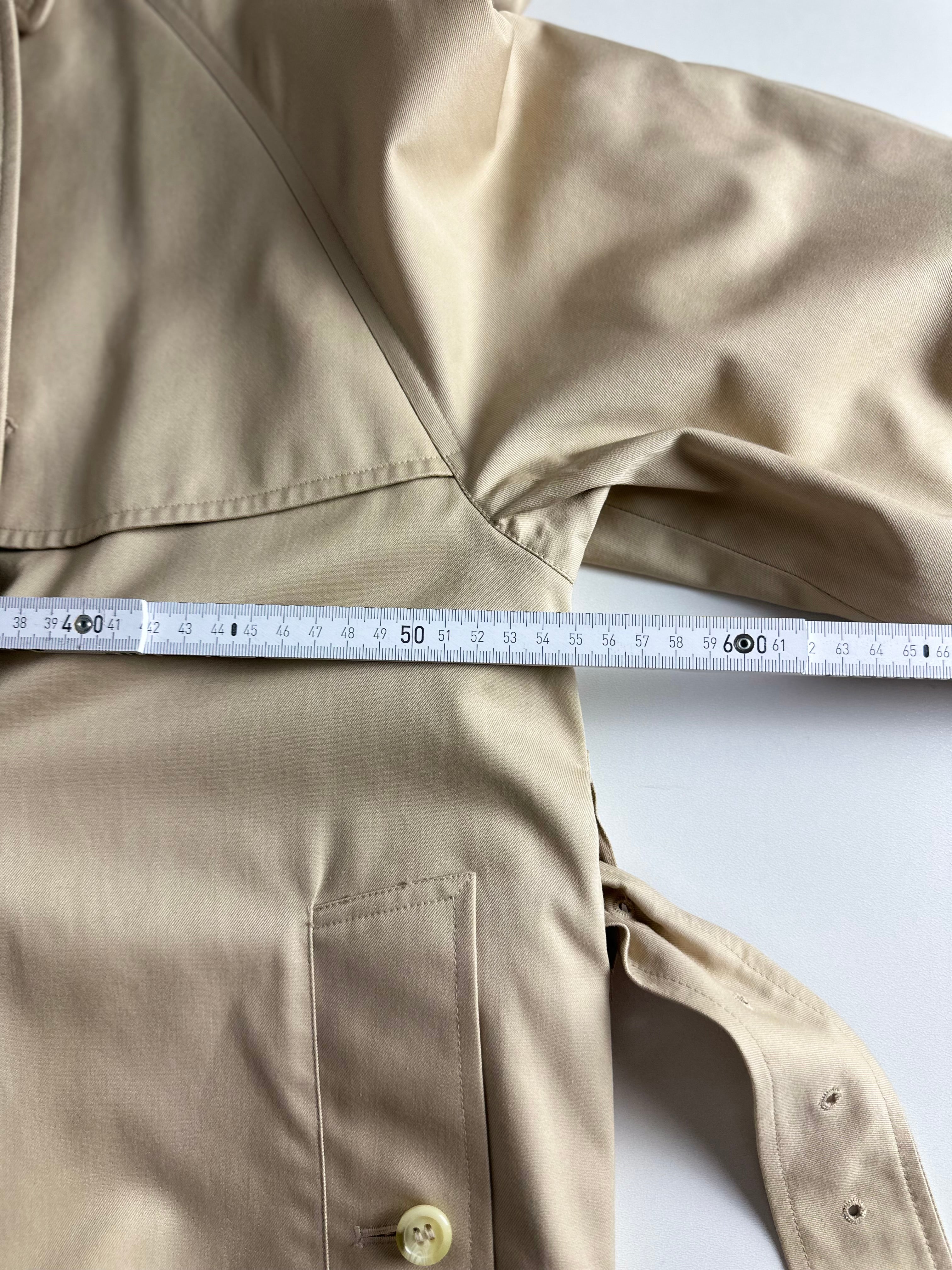 Burberrys Trenchcoat (12/M)