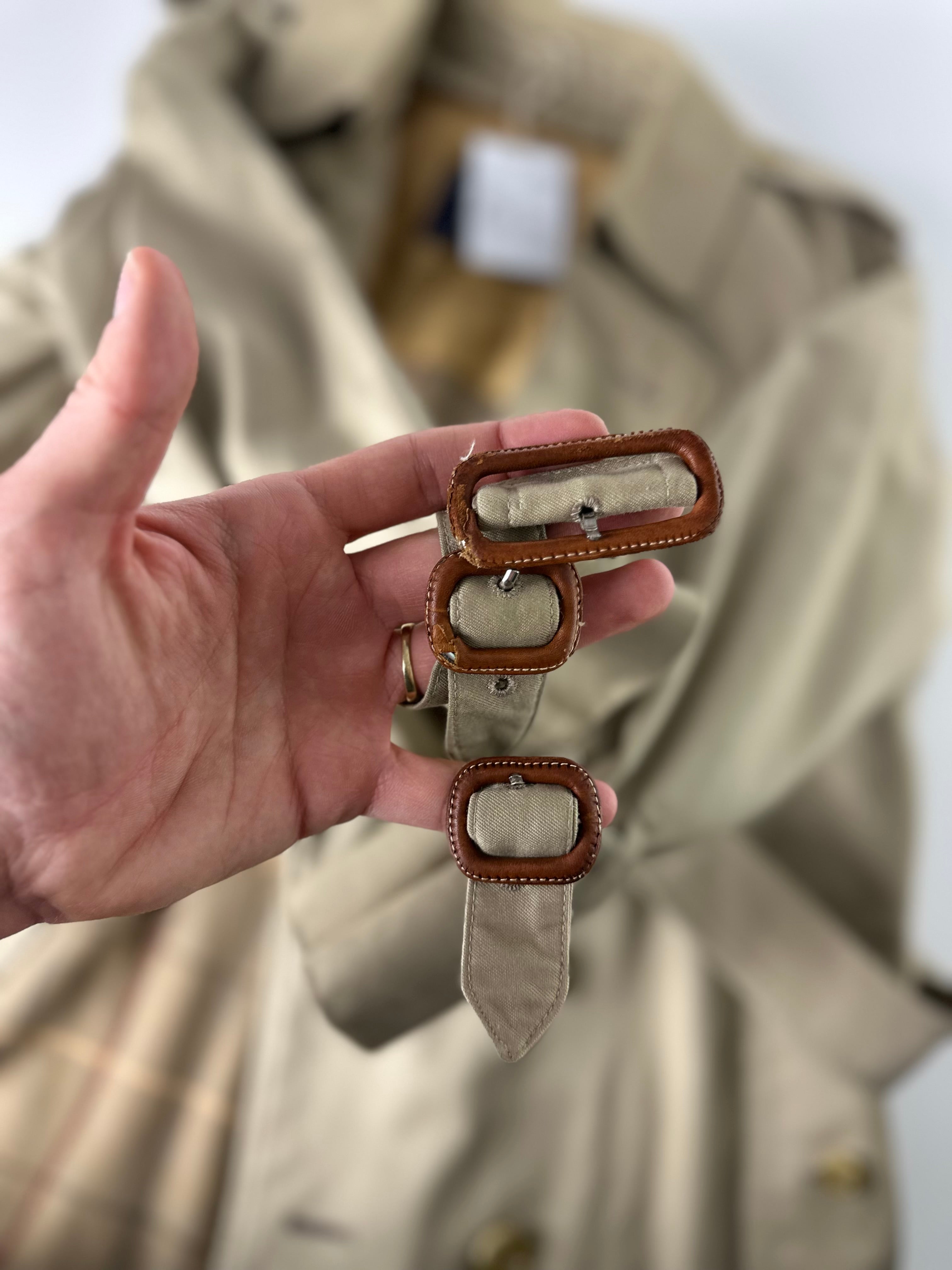 Burberrys Trenchcoat (10/S) including Inlet