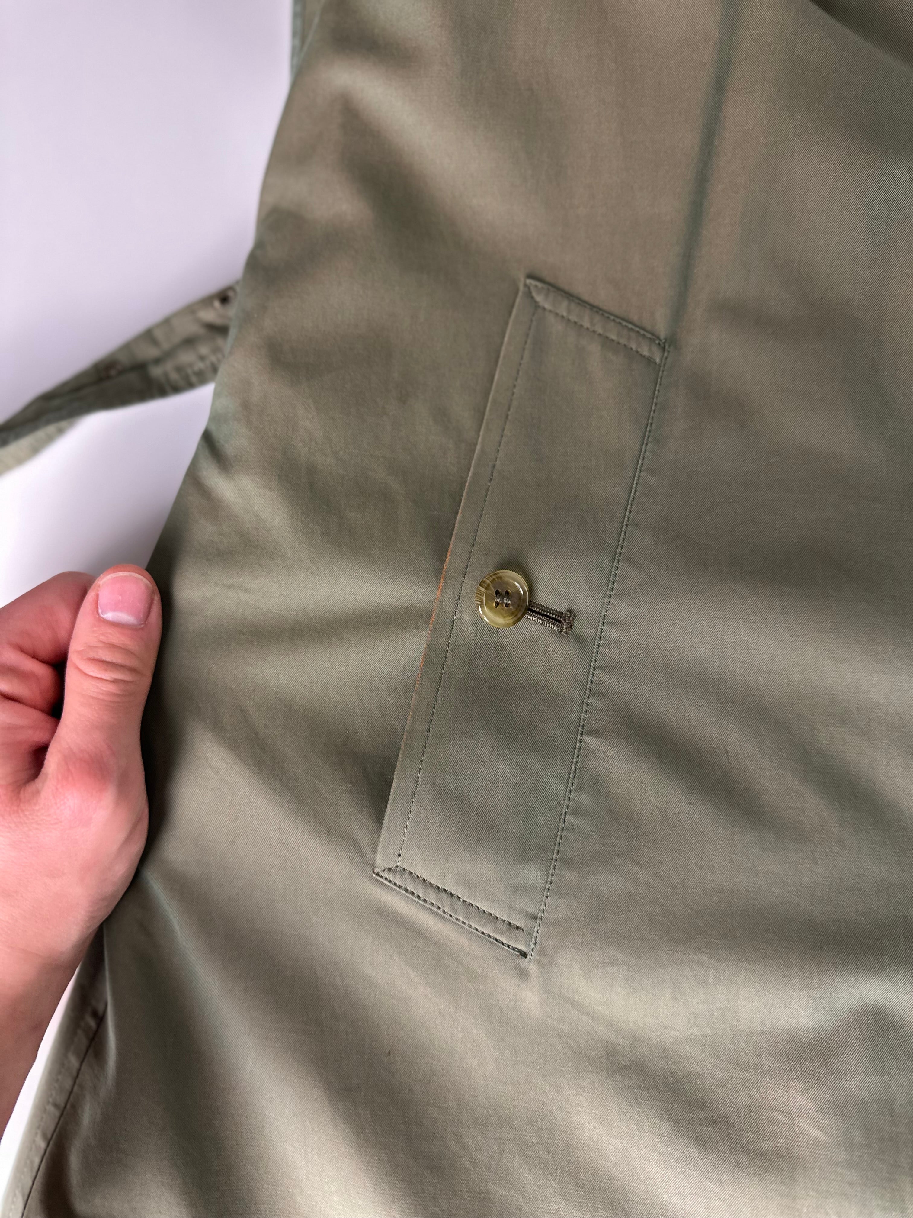 Burberrys Trenchcoat (12/M) including Inlet