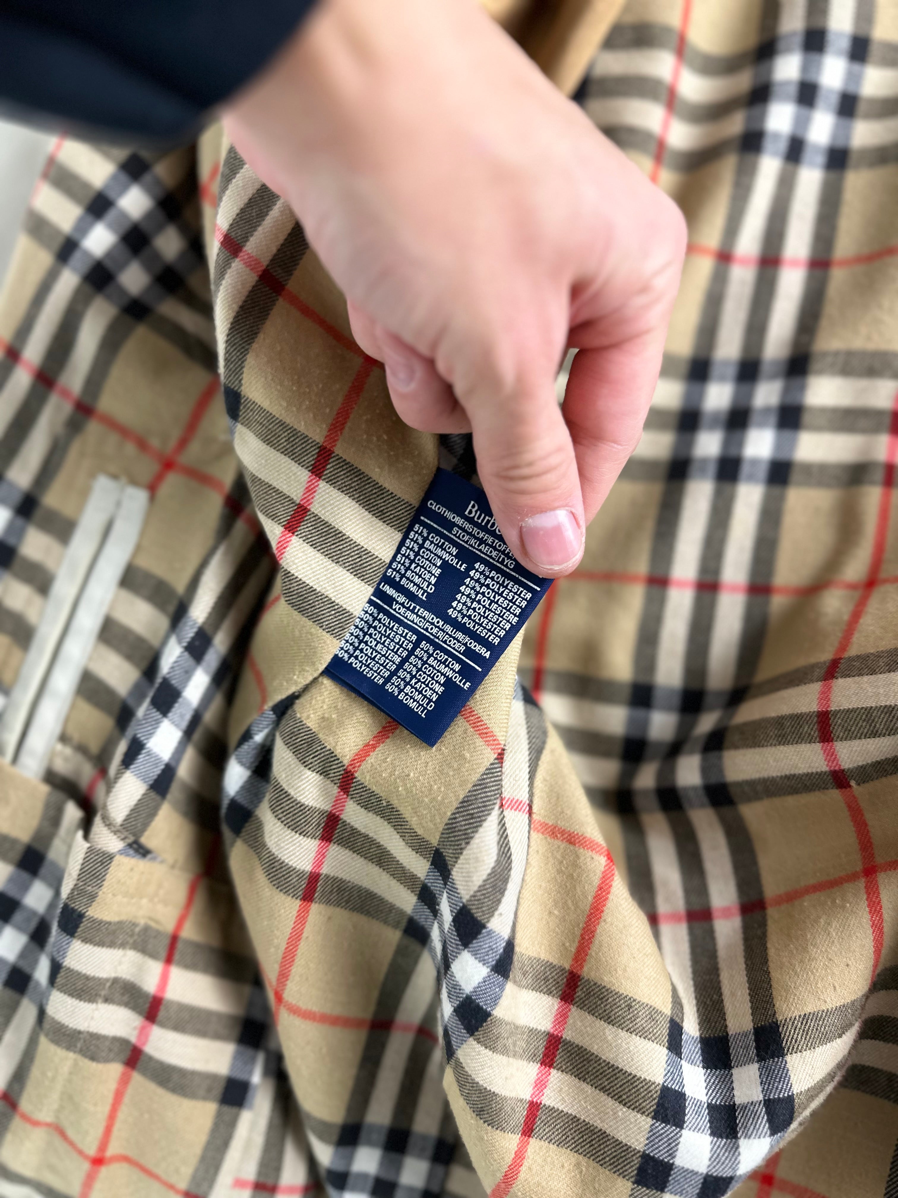 Burberrys Trenchcoat (50/L)