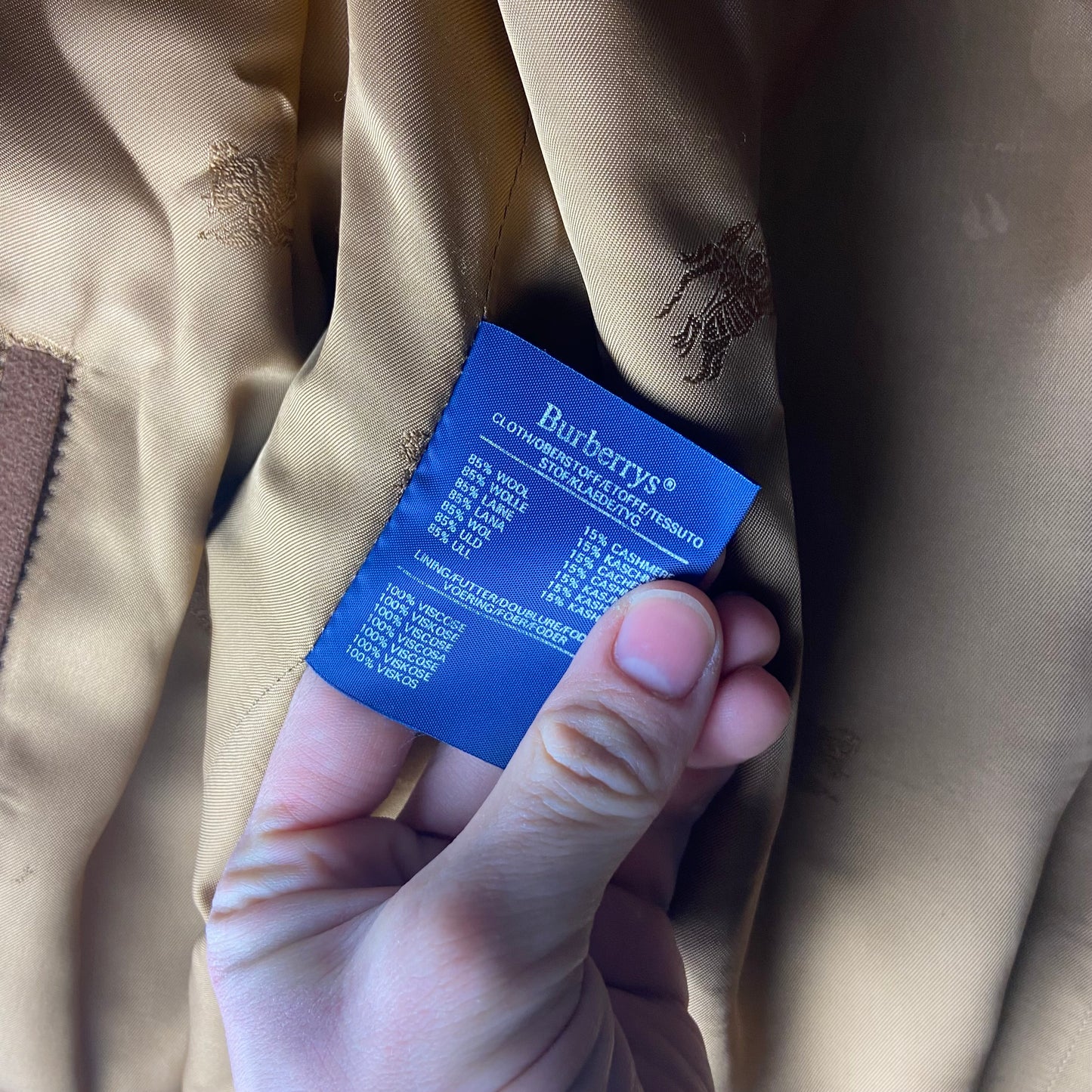 Burberrys Coat (52/L)