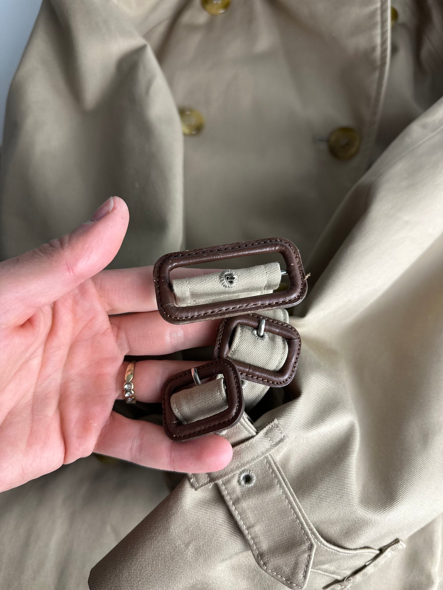 Burberrys Trenchcoat (14/L)