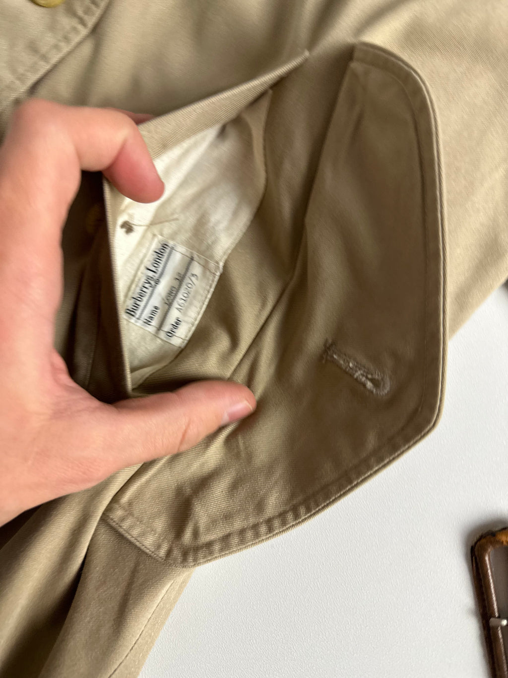 Burberrys Trenchcoat (12/M)