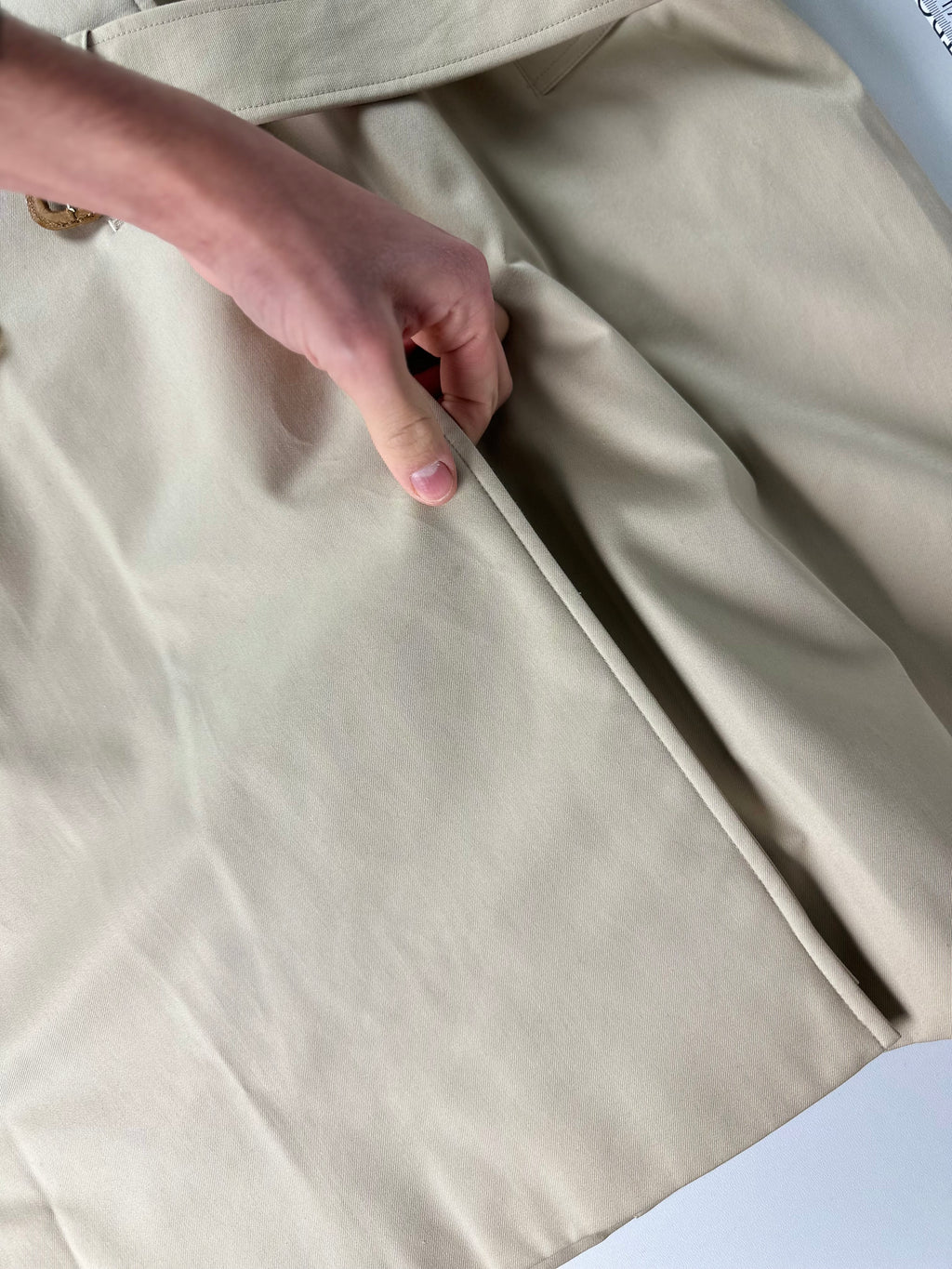 Burberrys Trenchcoat (16/XL)