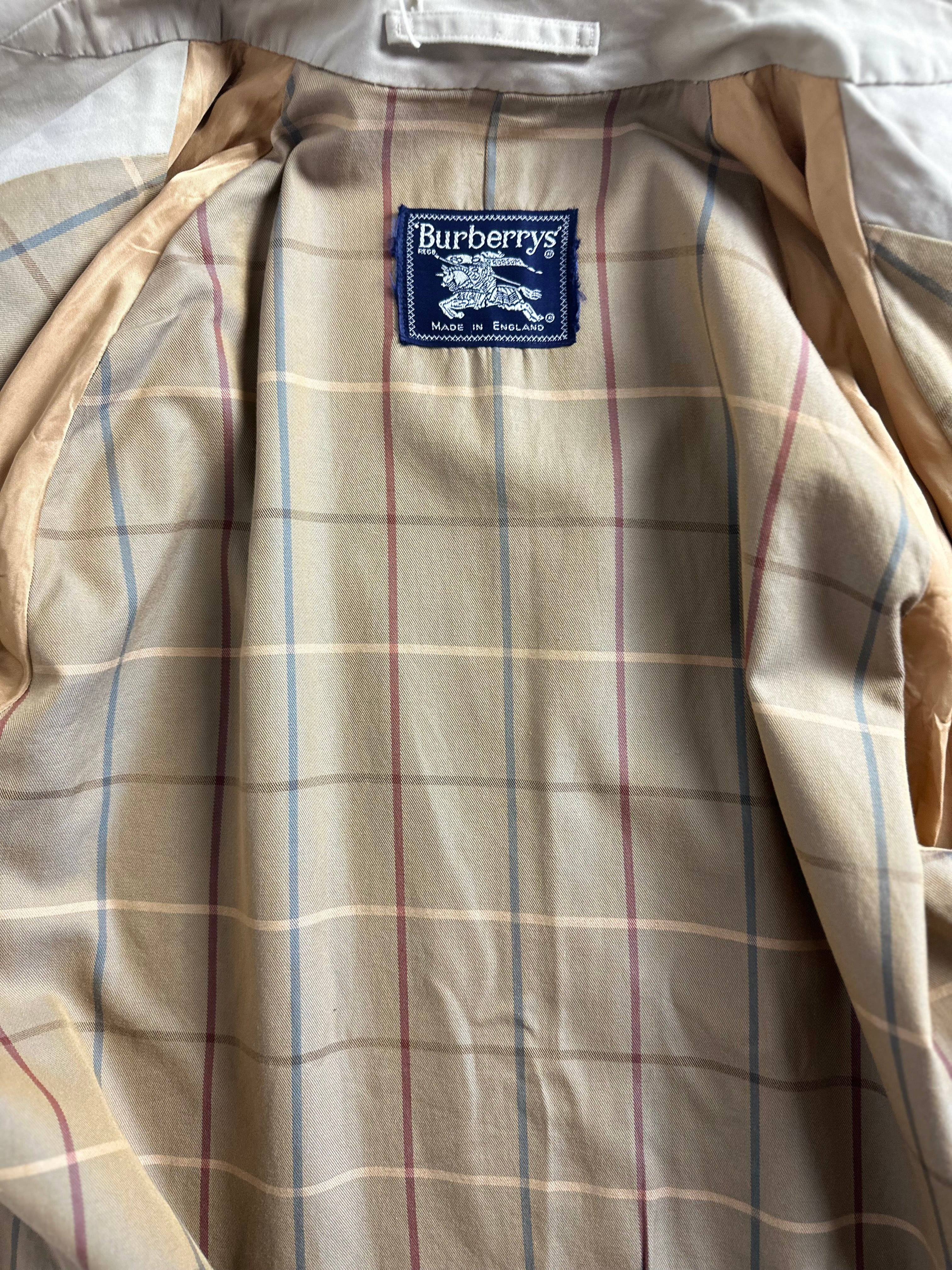 Burberrys Carcoat (52/L)