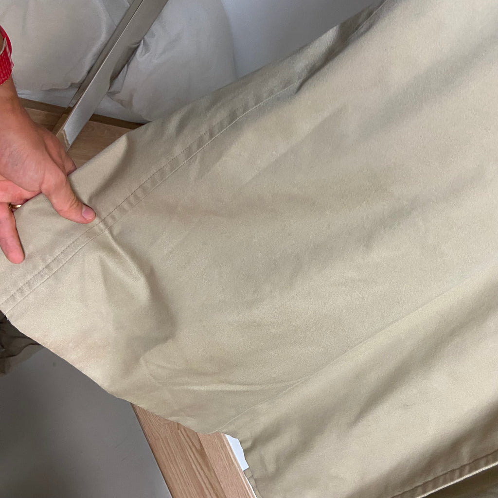 Burberrys Trenchcoat (48/M) including Inlet