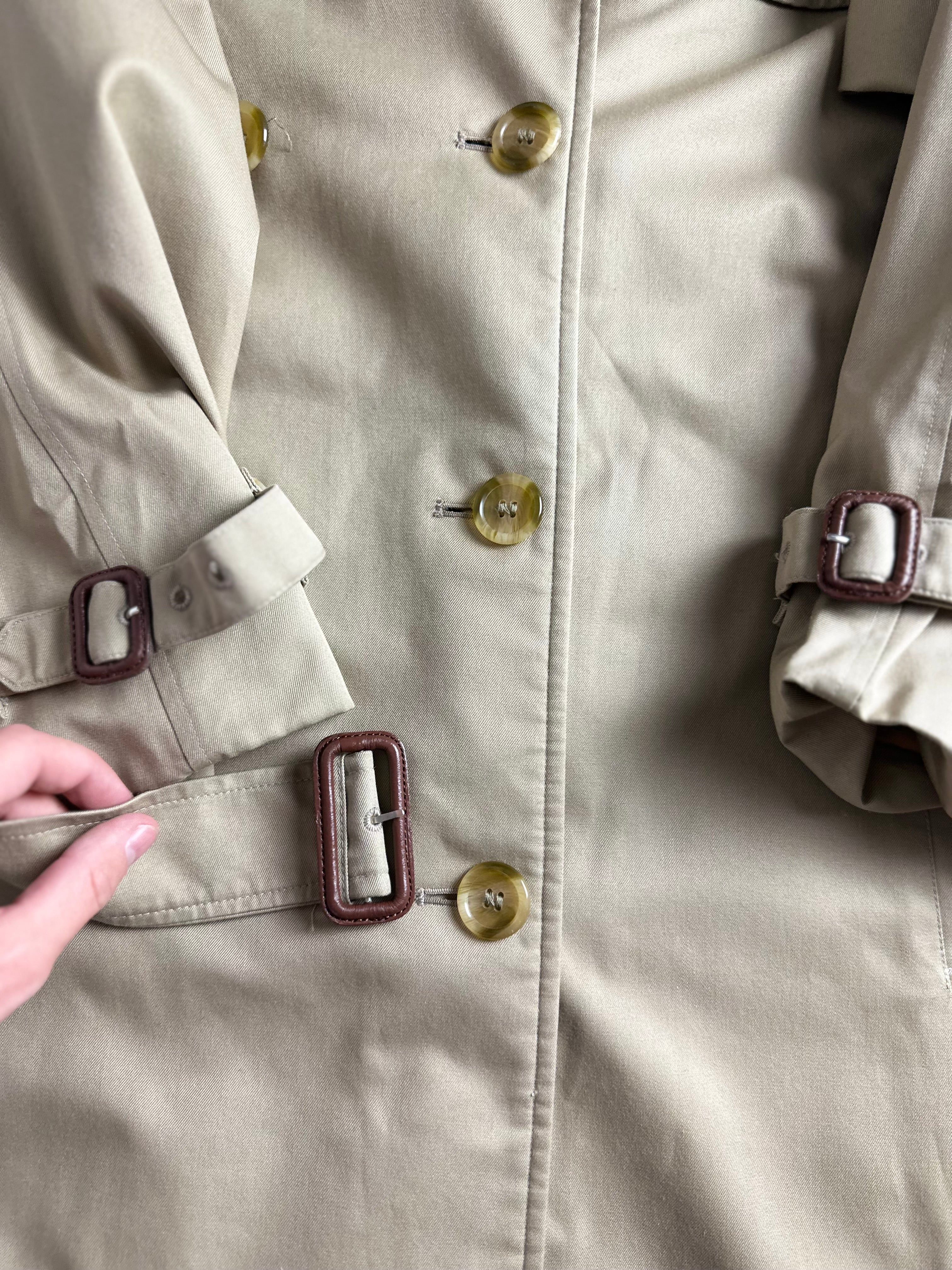 Burberrys Trenchcoat (12/M)