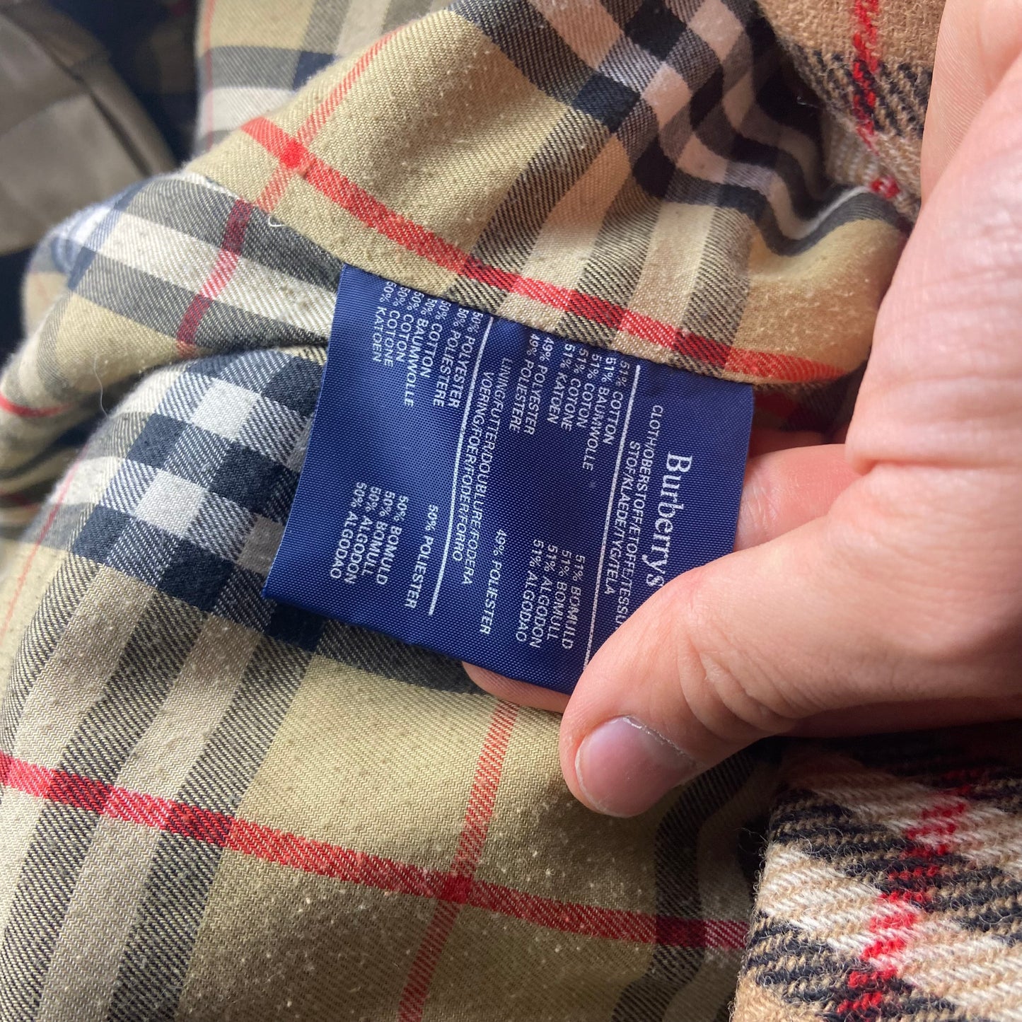 Burberrys Trenchcoat (12/M) including Inlet
