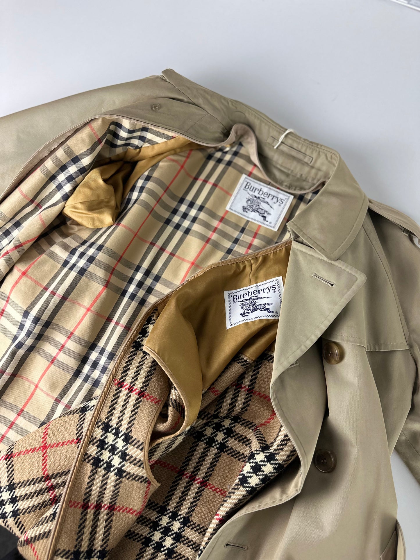 Vintage Burberry Trench Coat Size 10 S With Lining