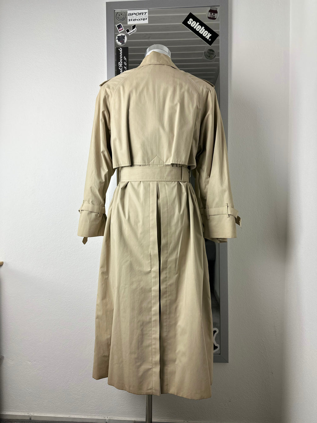 Burberrys Trenchcoat (8/XS)