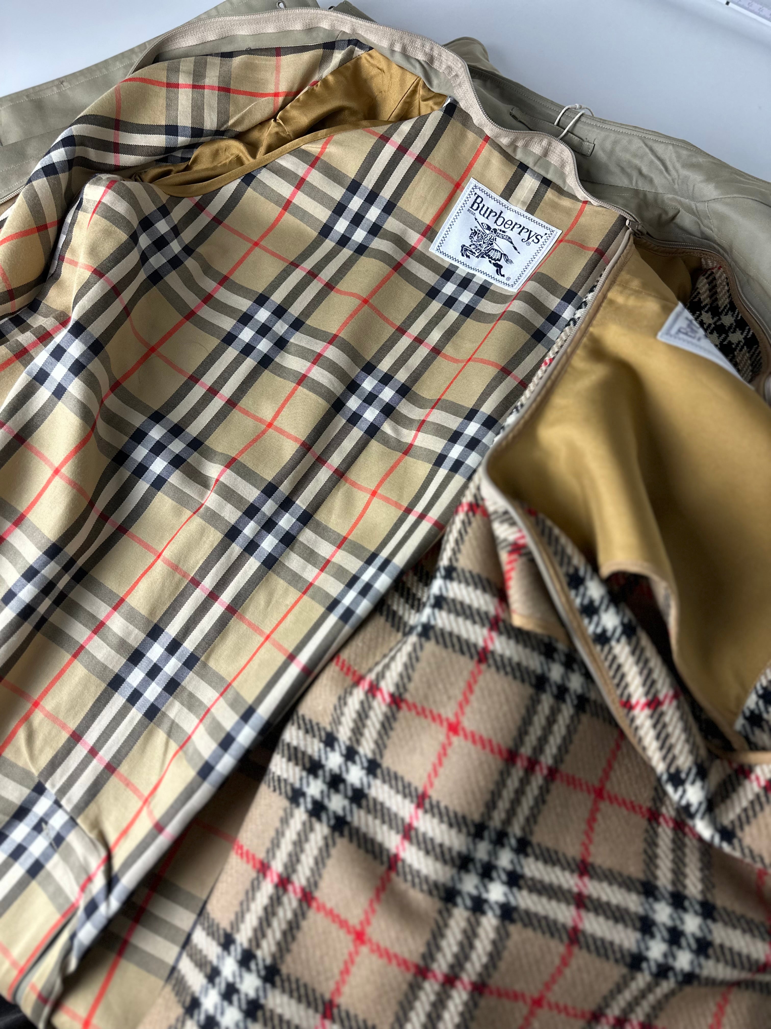 Burberrys Trenchcoat (8/XS) including Inlet